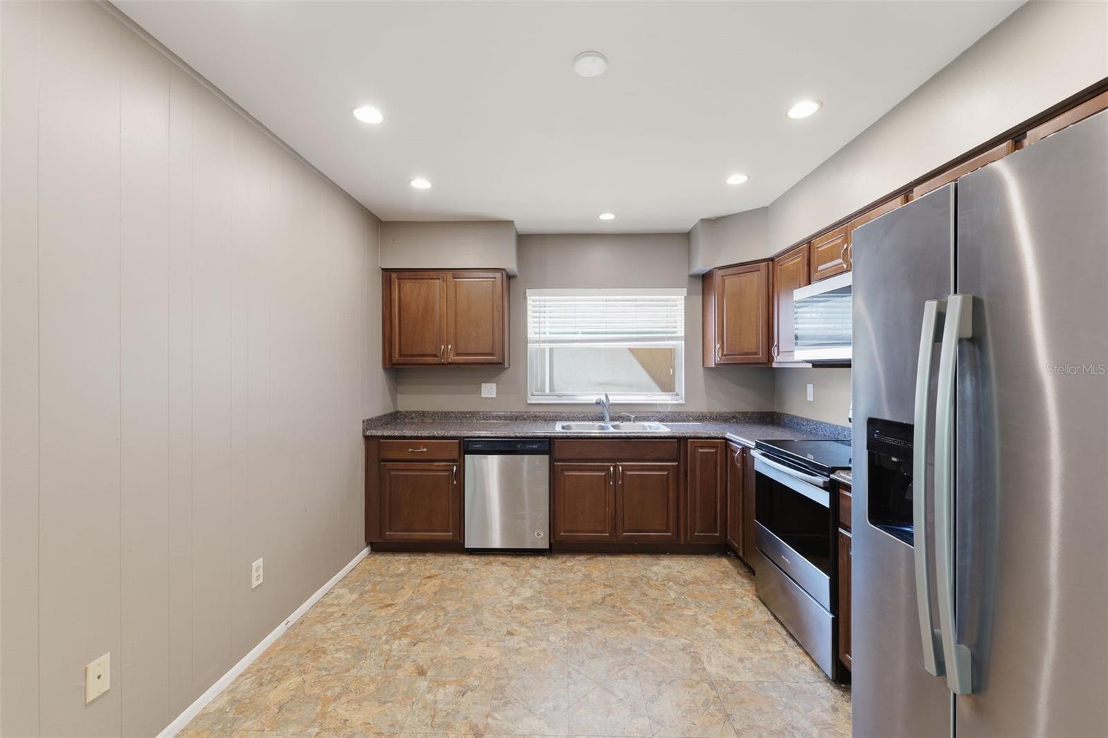 WINDING WOOD CONDO - Residential