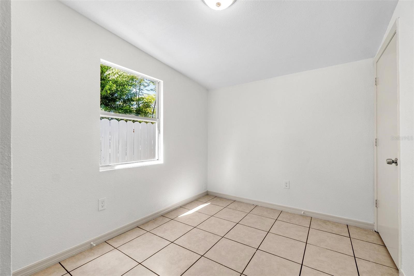 BAYOU HEIGHTS HANLONS - Residential