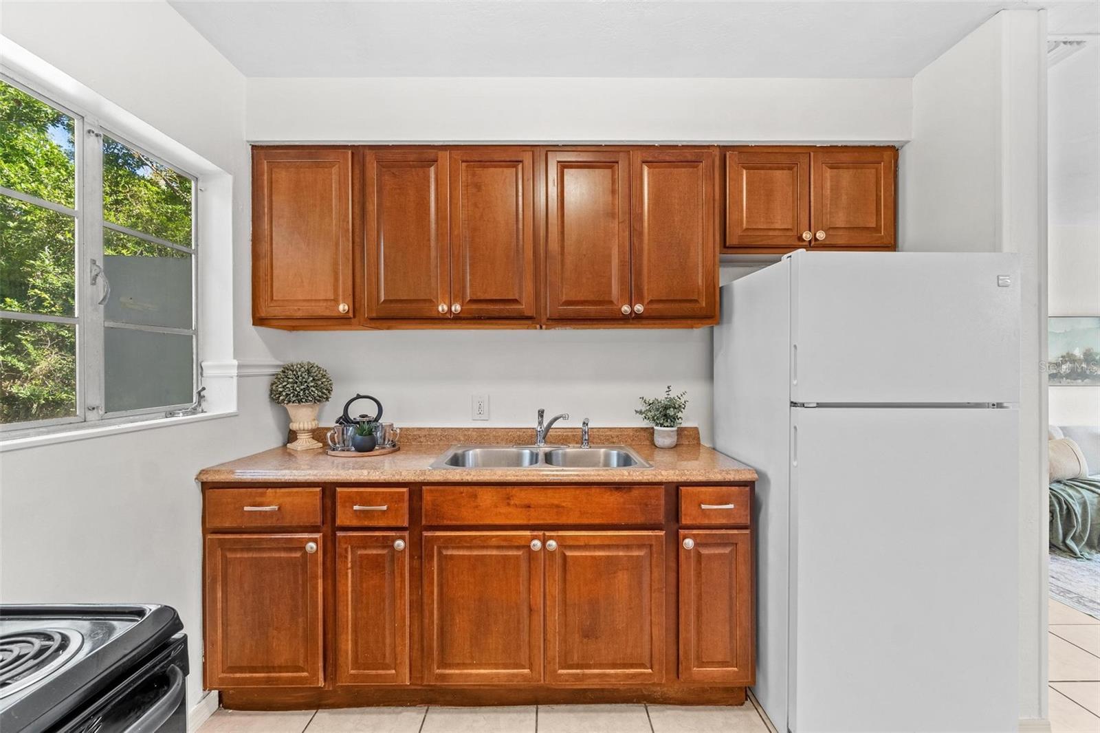 BAYOU HEIGHTS HANLONS - Residential