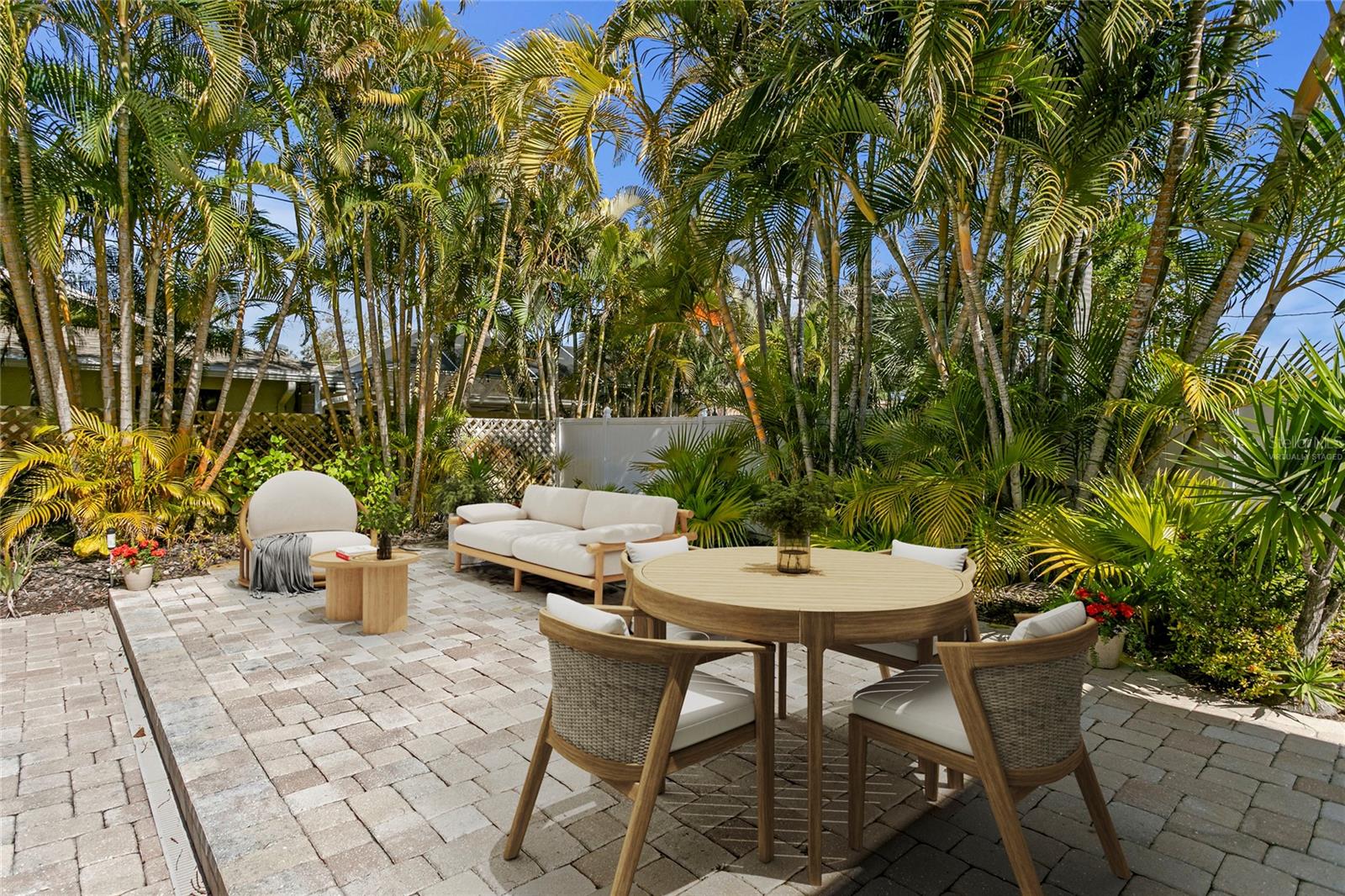 PASADENA GOLF CLUB ESTATES SEC 4 - Residential