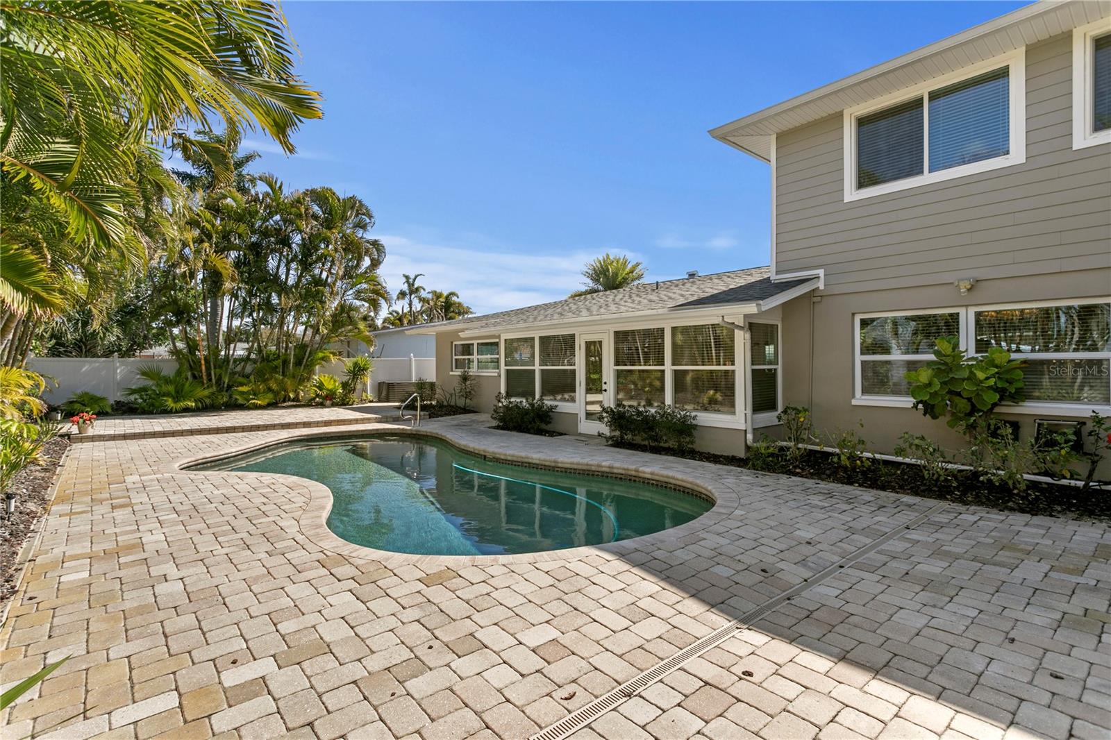 PASADENA GOLF CLUB ESTATES SEC 4 - Residential