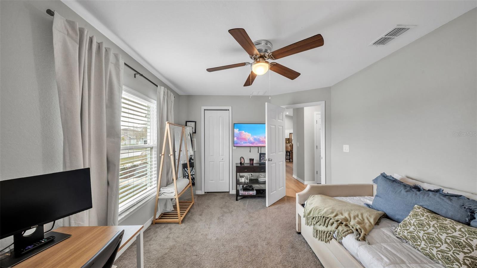 SOUTHCHASE - Residential