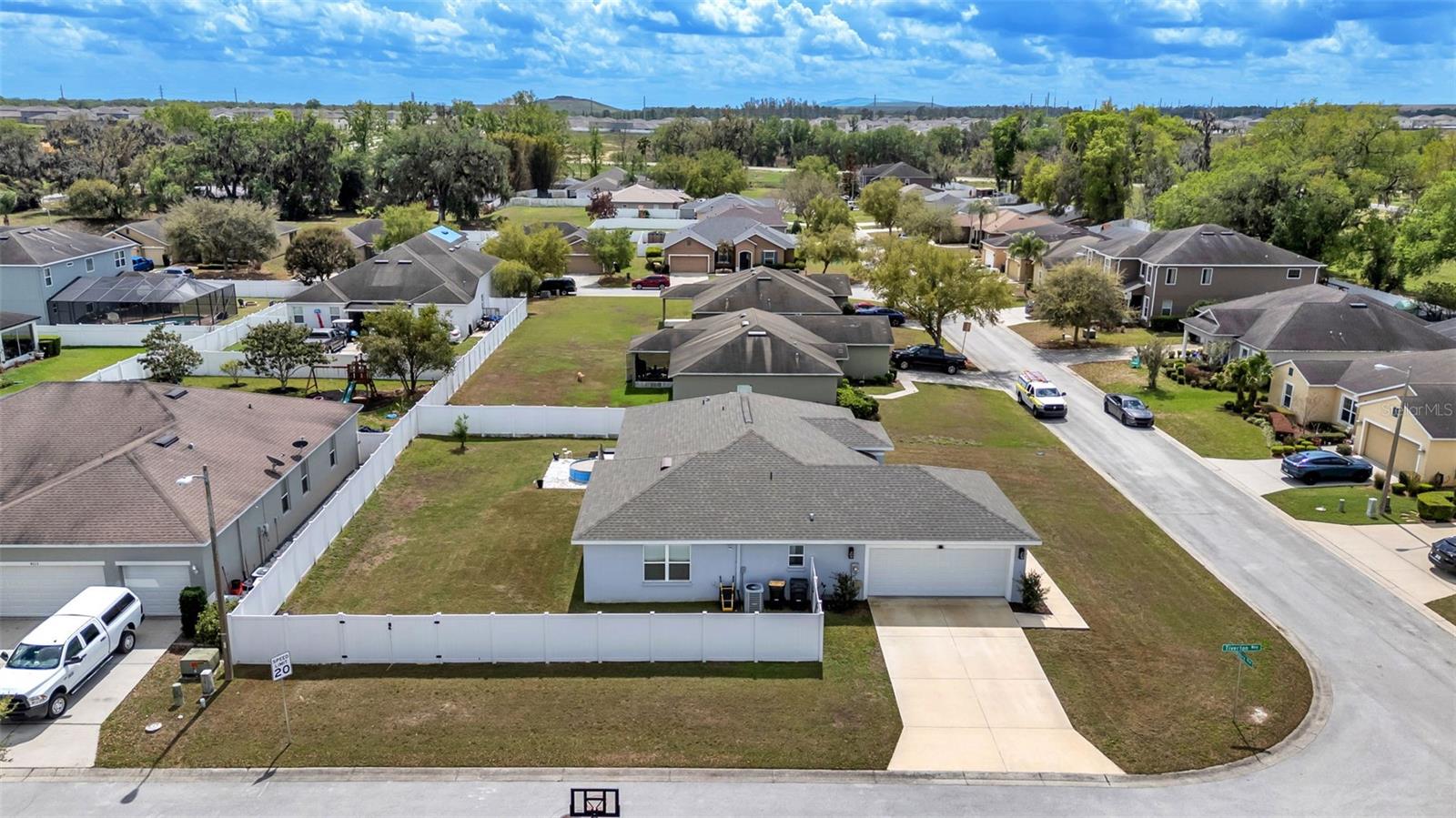 SOUTHCHASE - Residential