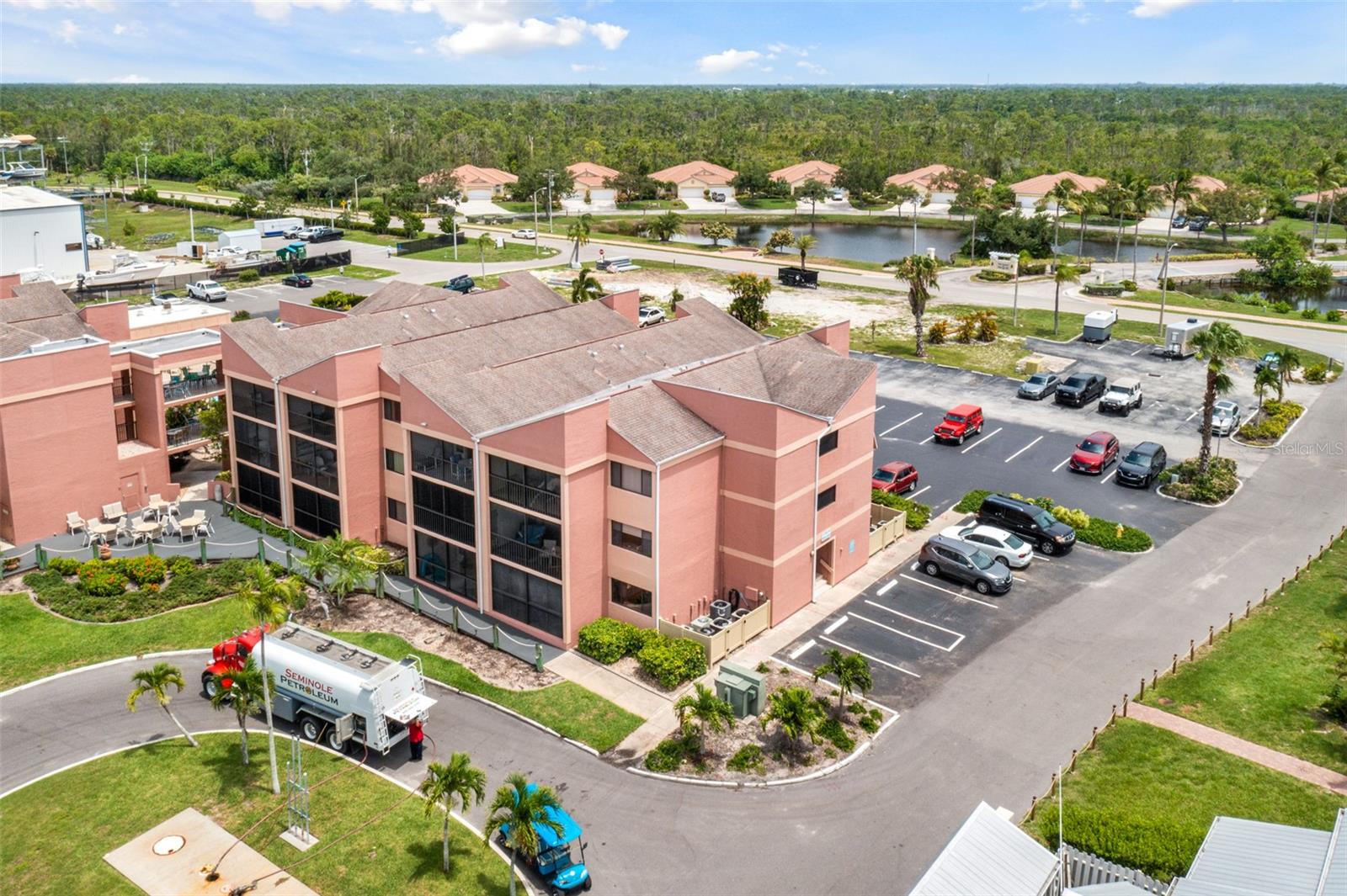 KEEL CLUB CONDO - Residential