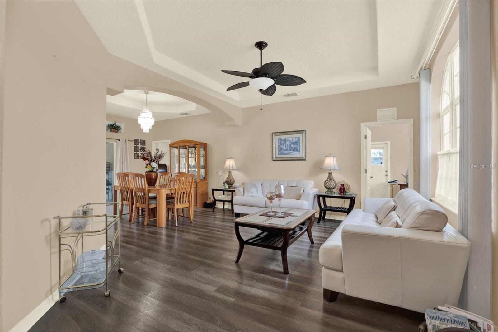 ROYAL HIGHLANDS - Residential