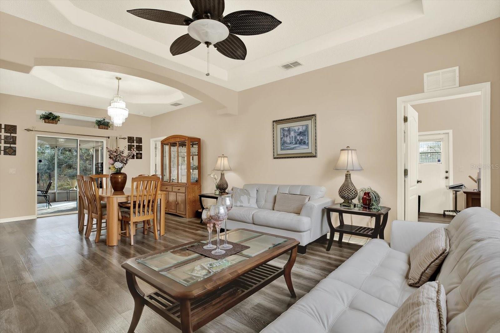 ROYAL HIGHLANDS - Residential