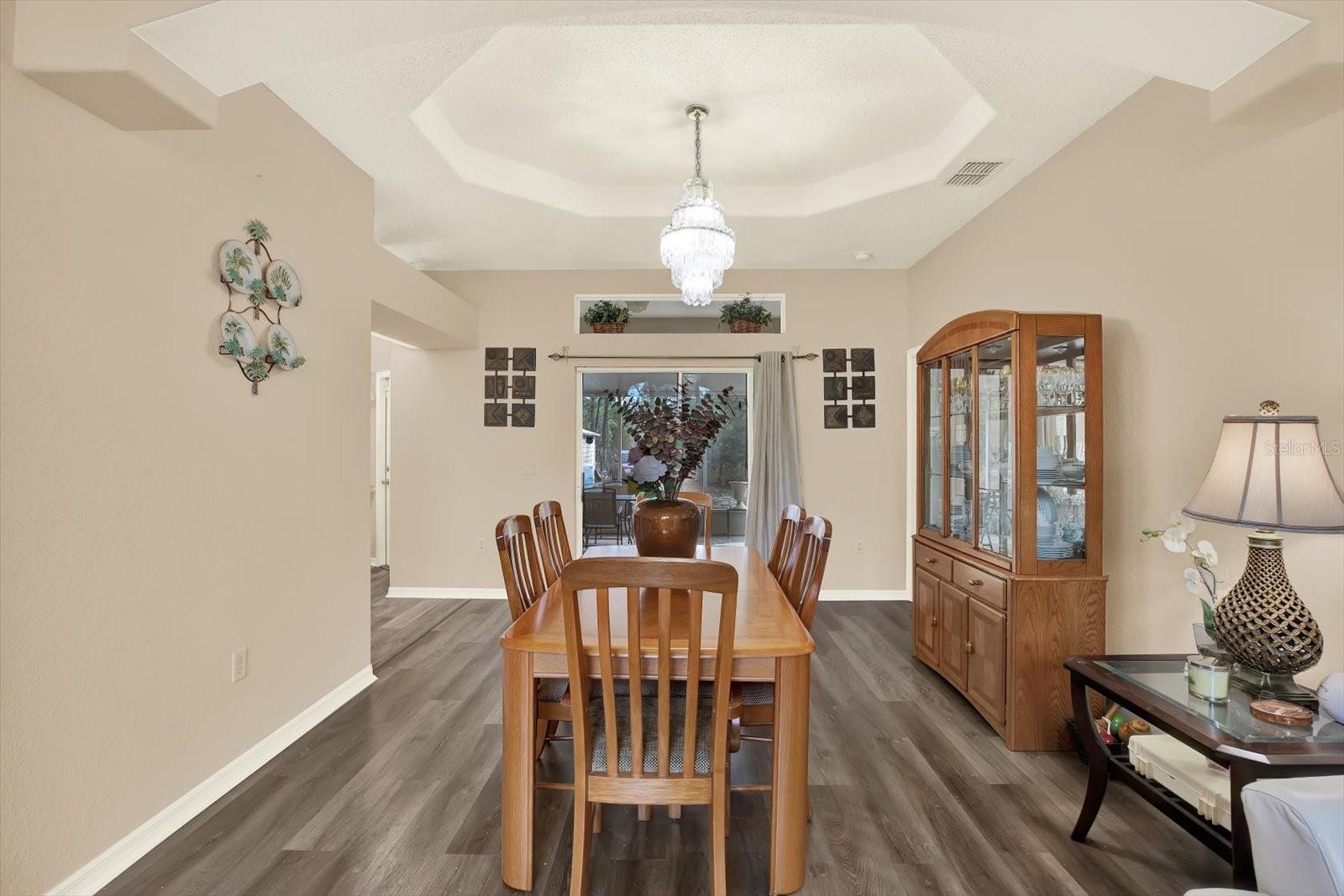 ROYAL HIGHLANDS - Residential