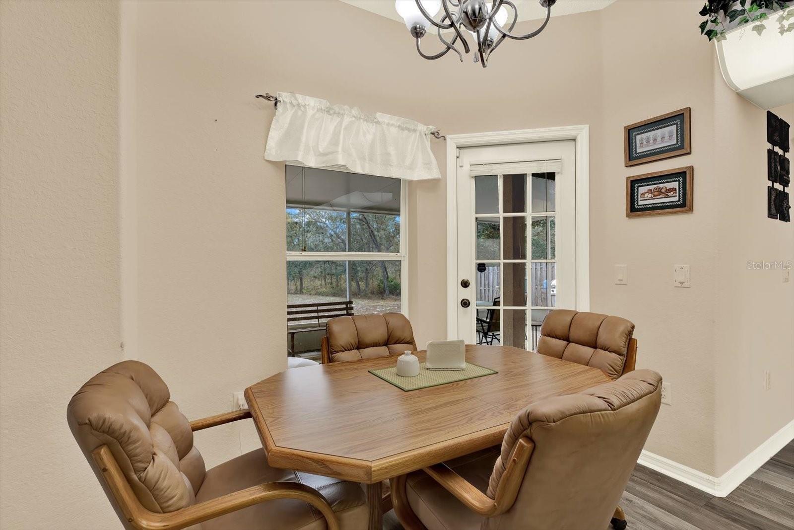 ROYAL HIGHLANDS - Residential