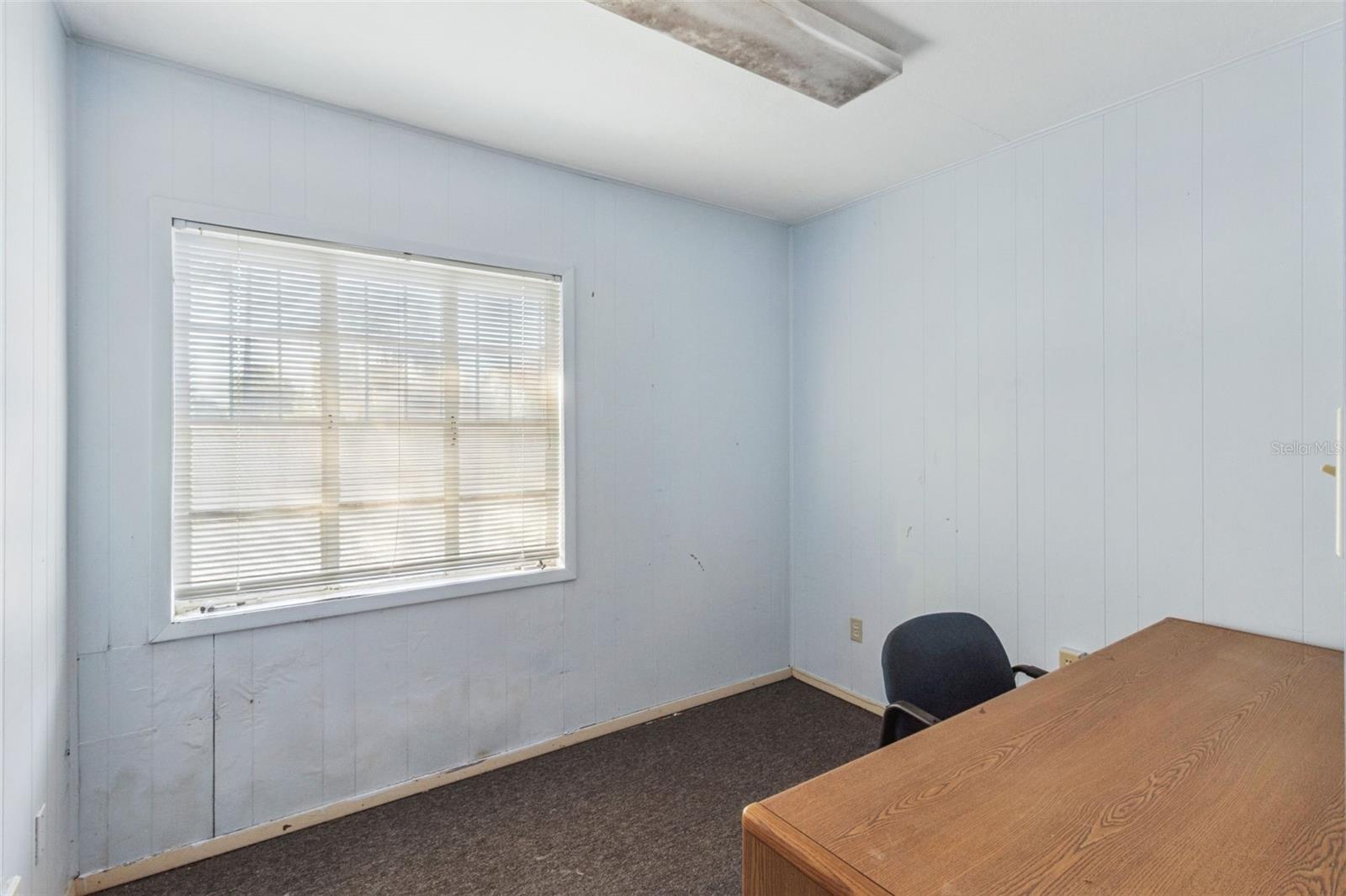 TROPICAL GARDENS - Commercial Sale