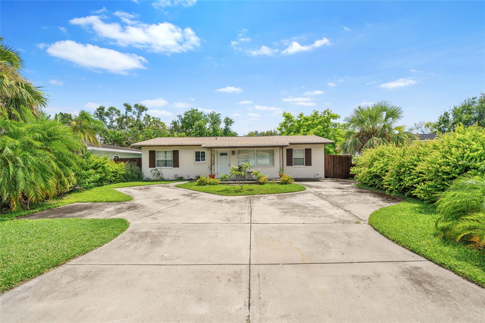 Great location for this 2 or 3 bedroom ranch style home on a huge lot! Home is updated with new kitchen cabinets and more. Spacious family room with French doors leading to a huge fenced in back yard. Seller is motivated and home is being sold AS IS. Newer roof so no leaks, and the AC is working great! Big back yard for all the gardening or boat storage and toys! The alley is big with large gate to enter the back yard.