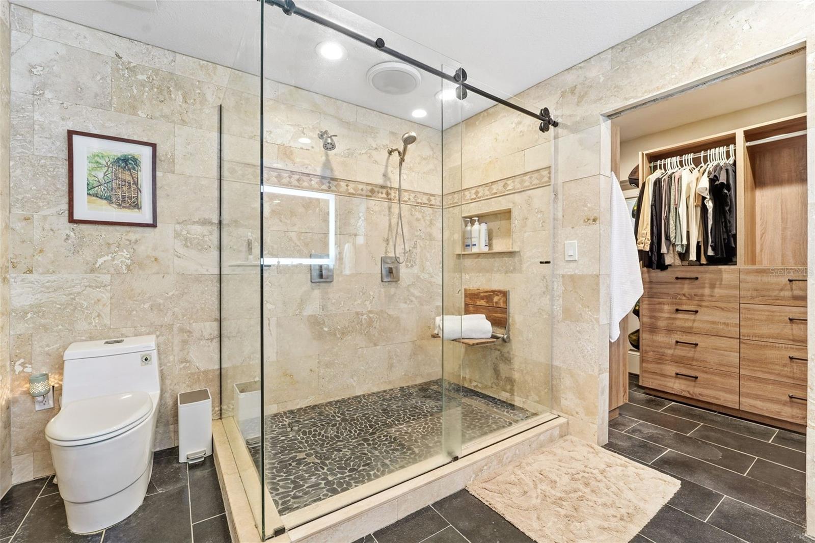 FLORAL GARDENS - Residential