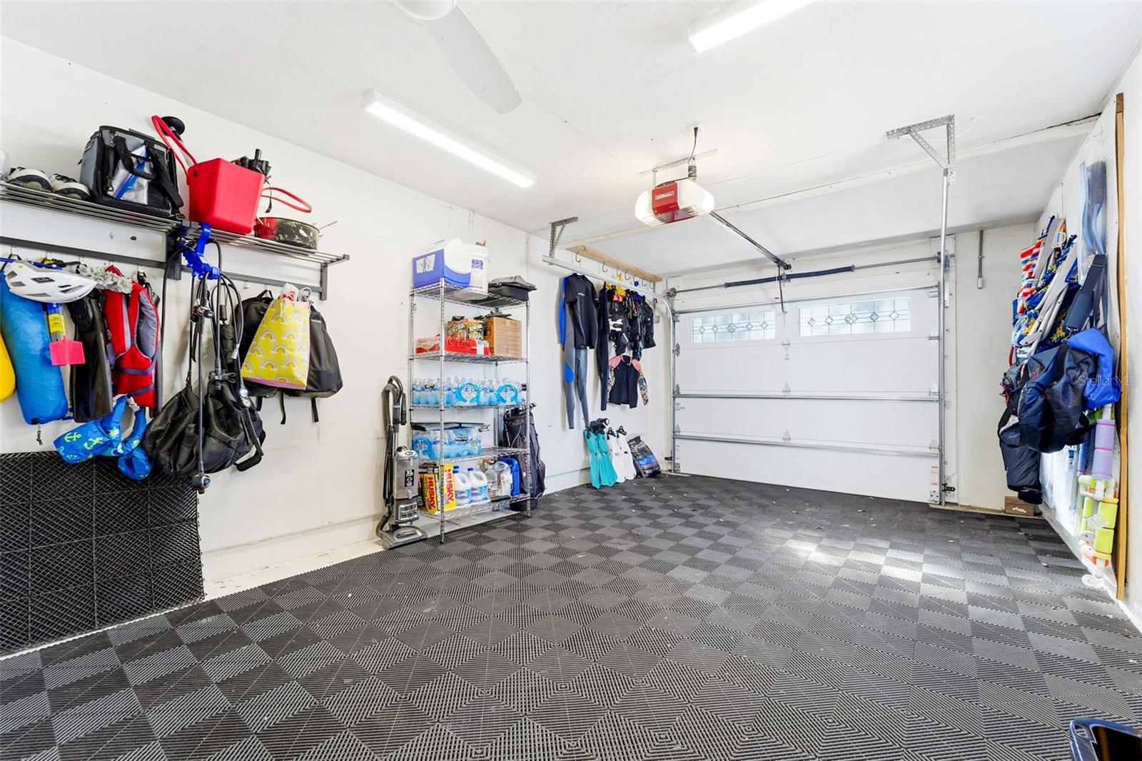 FLORAL GARDENS - Residential