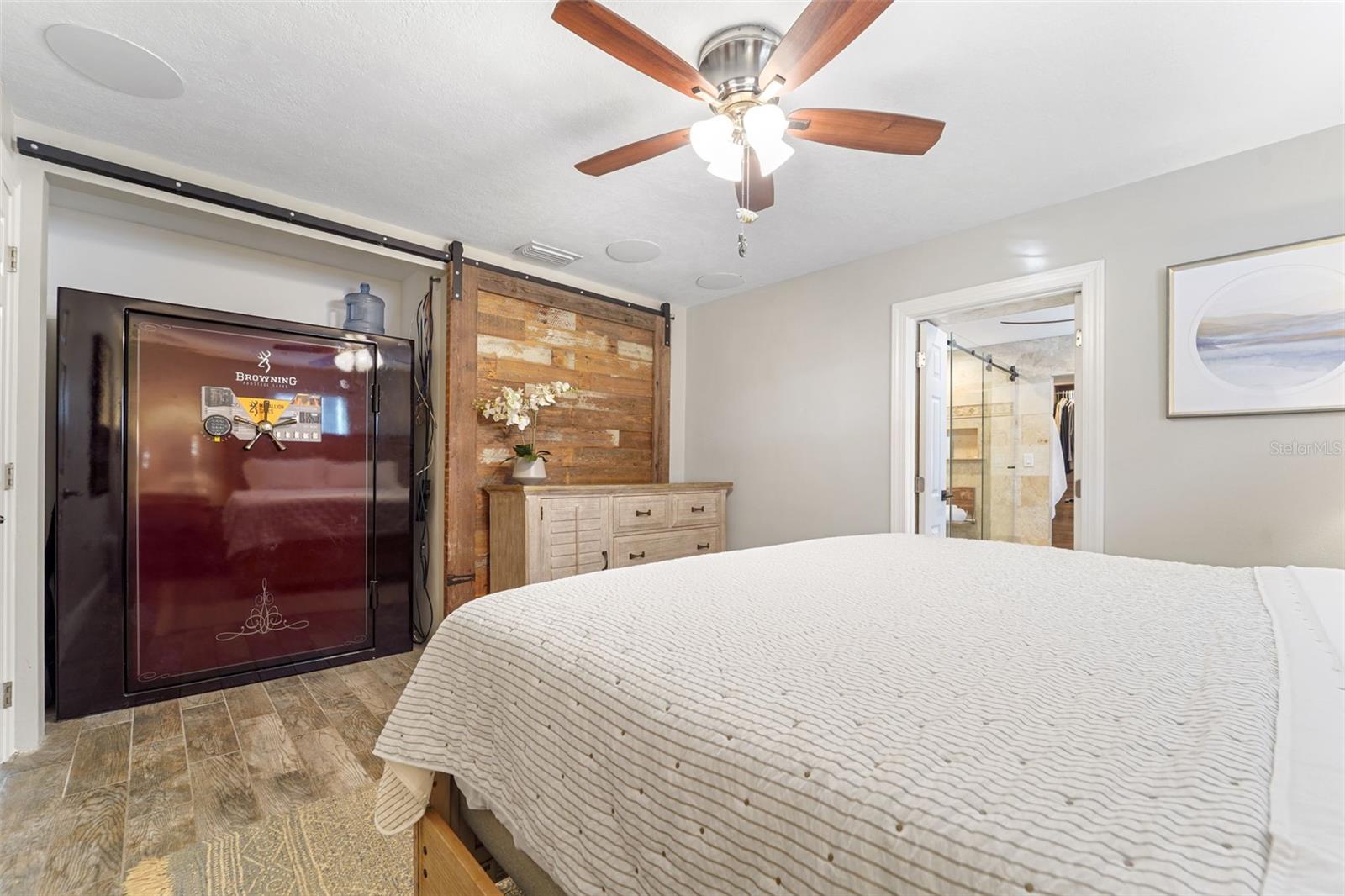 FLORAL GARDENS - Residential