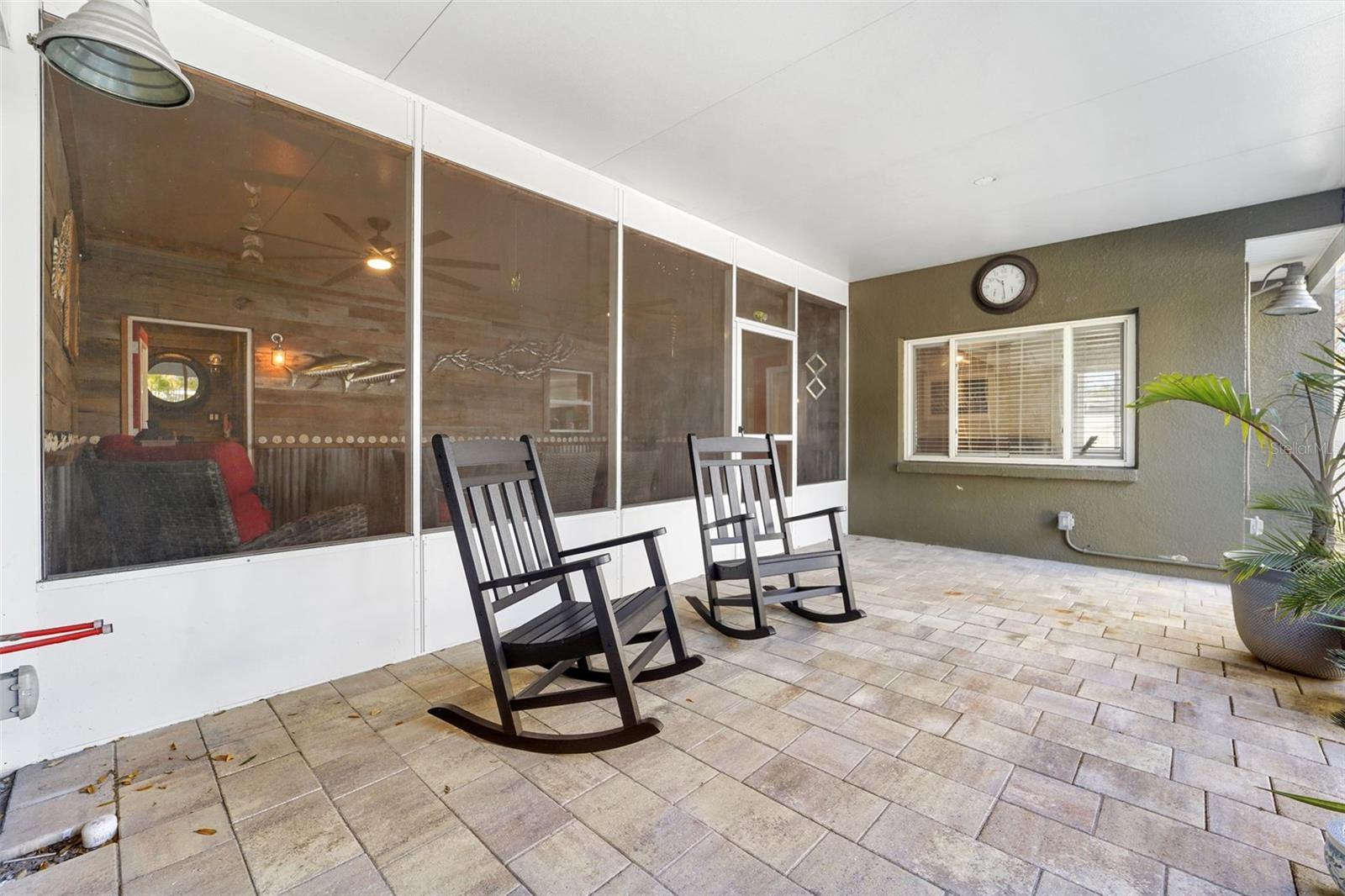 FLORAL GARDENS - Residential