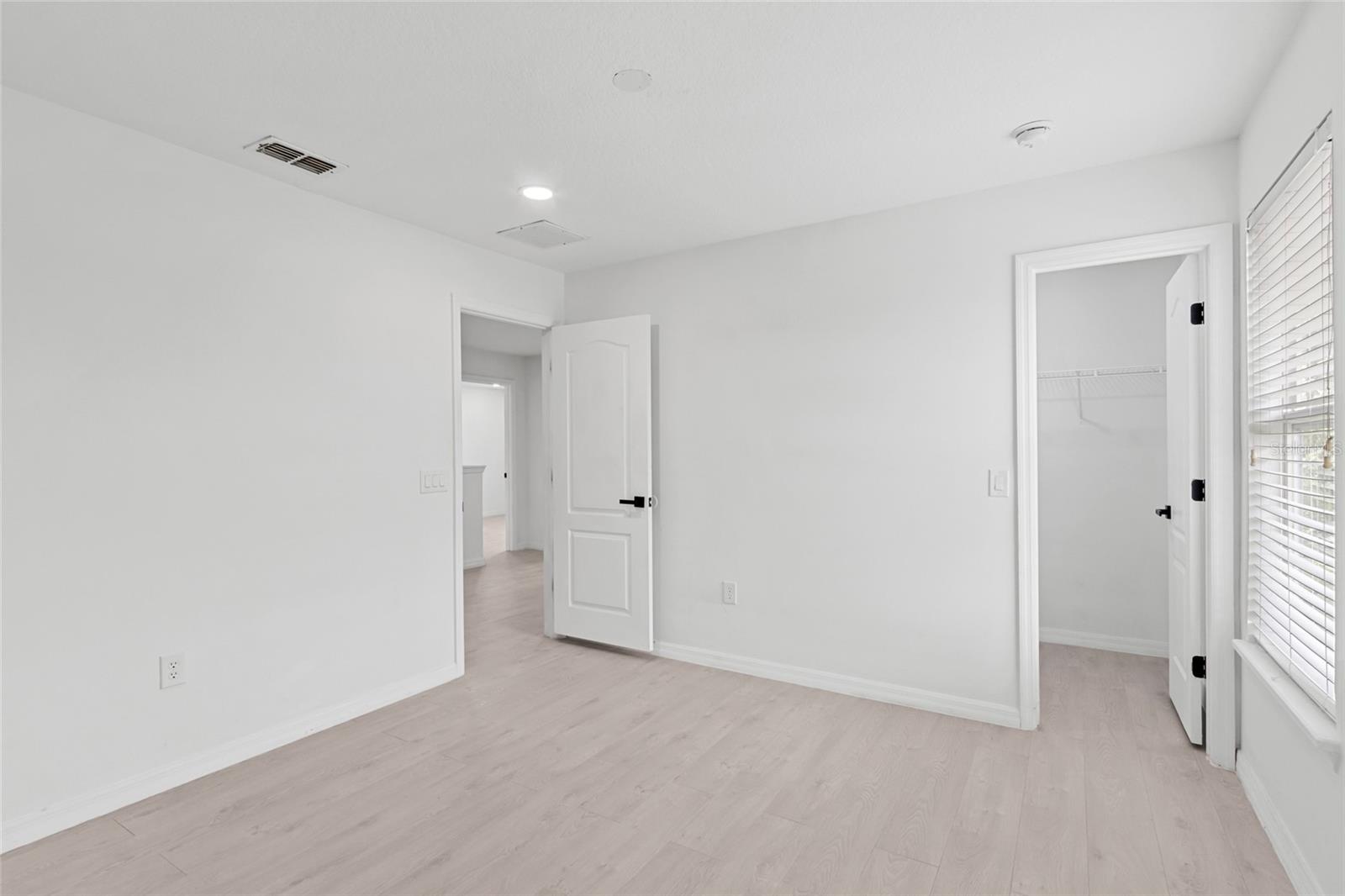 CONCORDE ESTATES PH 1B - Residential Lease