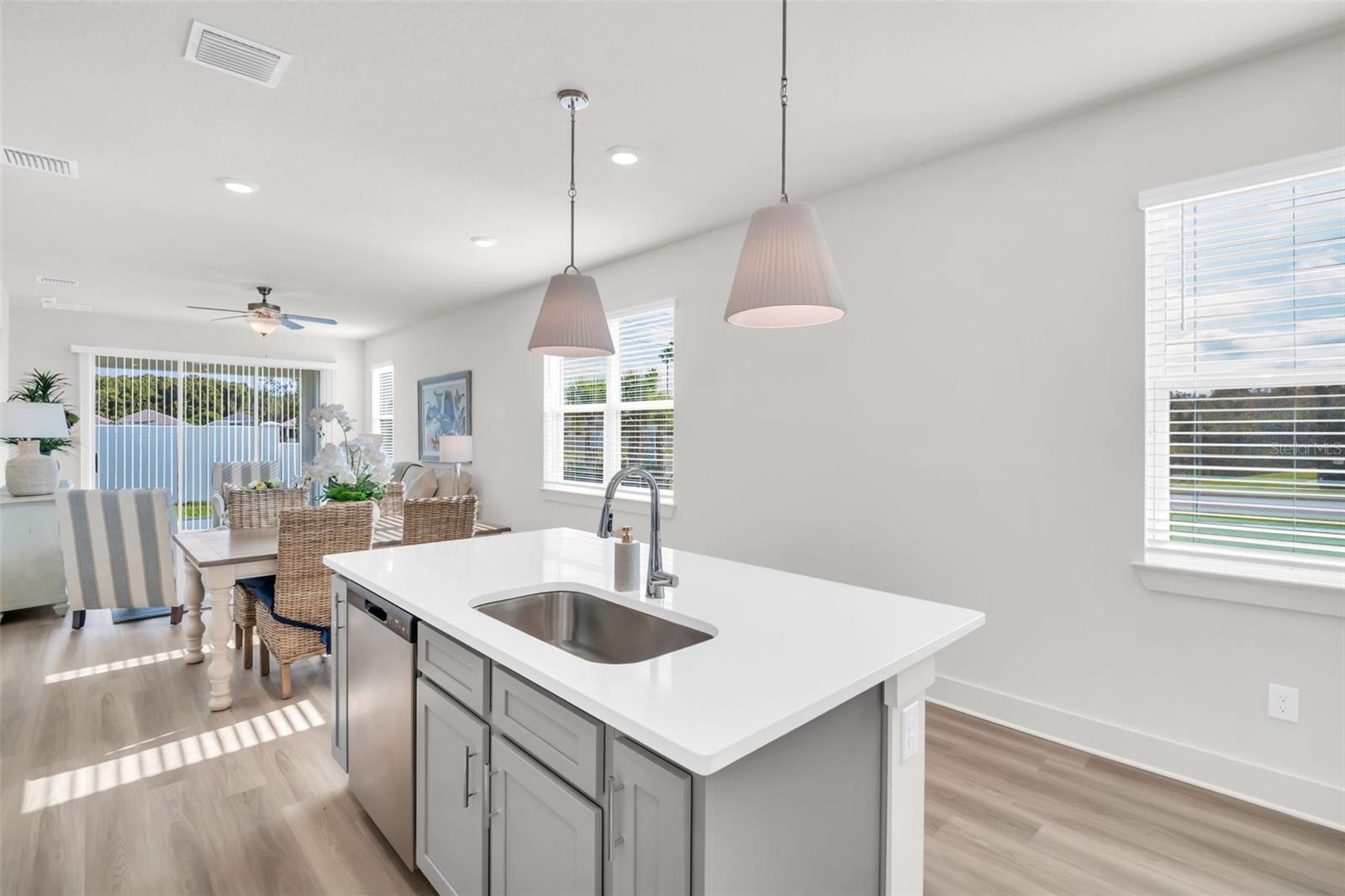 EMERALD FIELDS - Residential