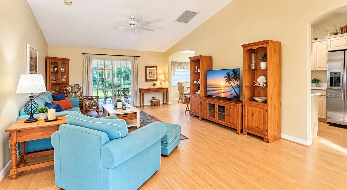 2555 SADNET LANE
