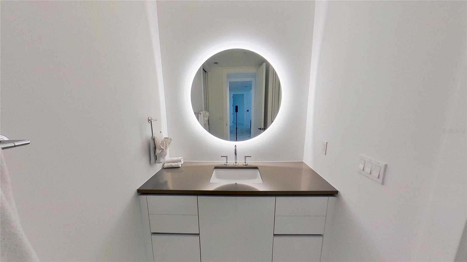 REFLECTION ST PETE - Residential Lease