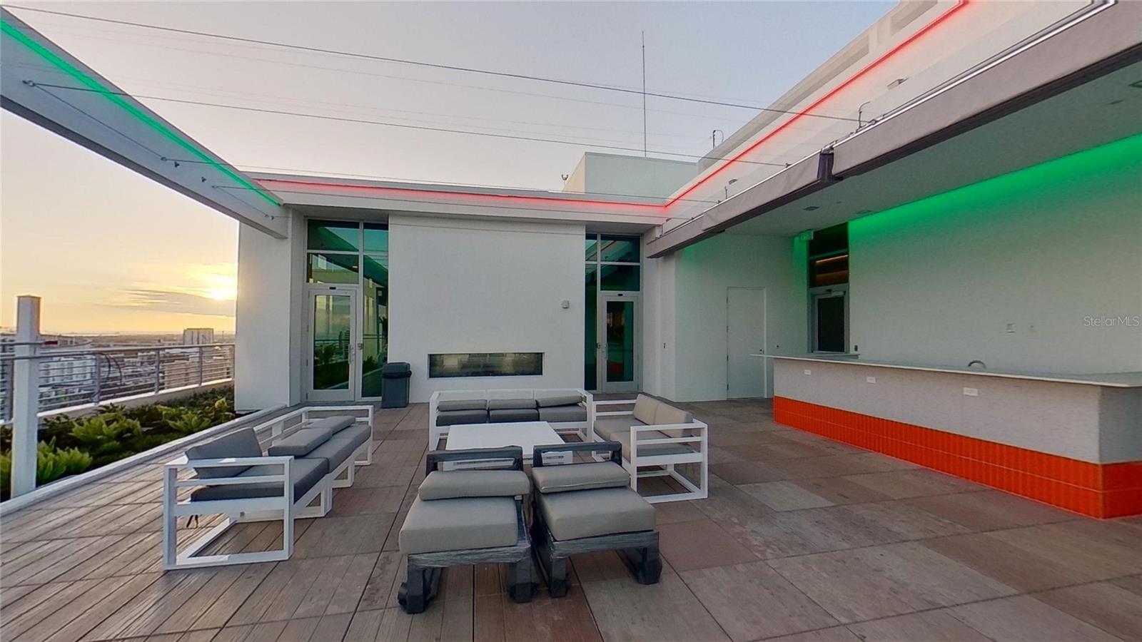 REFLECTION ST PETE - Residential Lease