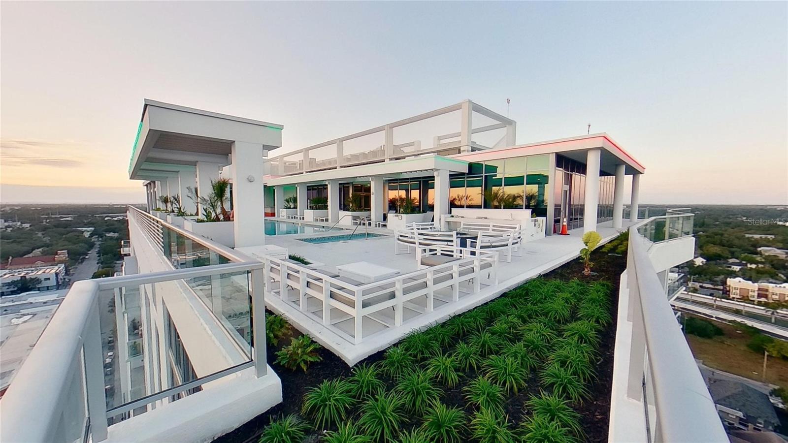 REFLECTION ST PETE - Residential Lease