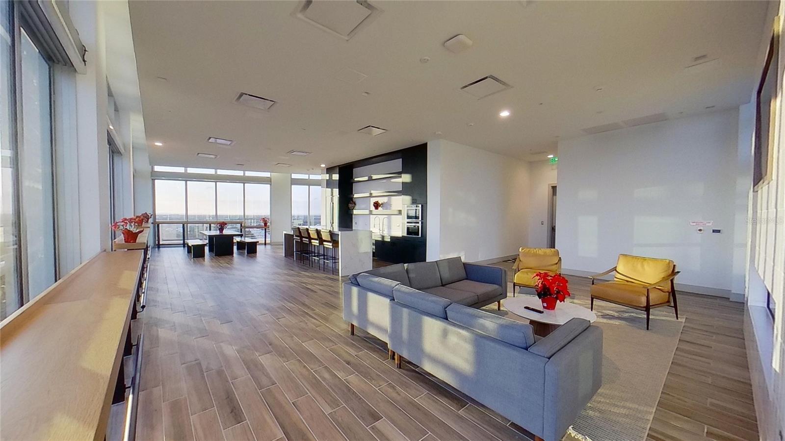 REFLECTION ST PETE - Residential Lease