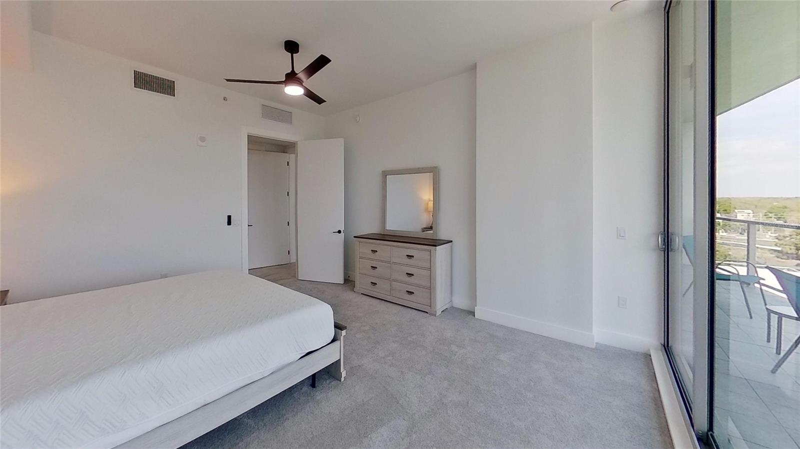 REFLECTION ST PETE - Residential Lease