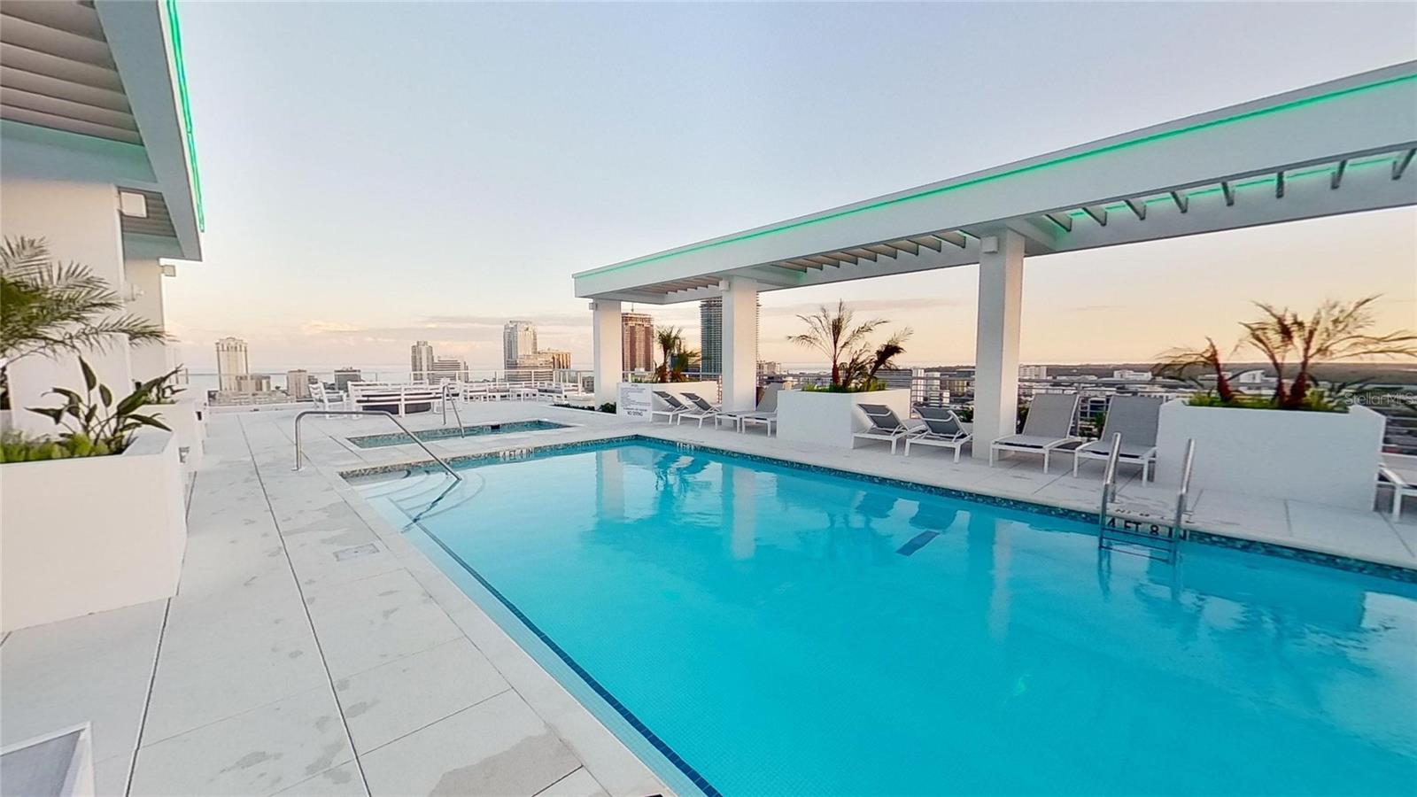 REFLECTION ST PETE - Residential Lease