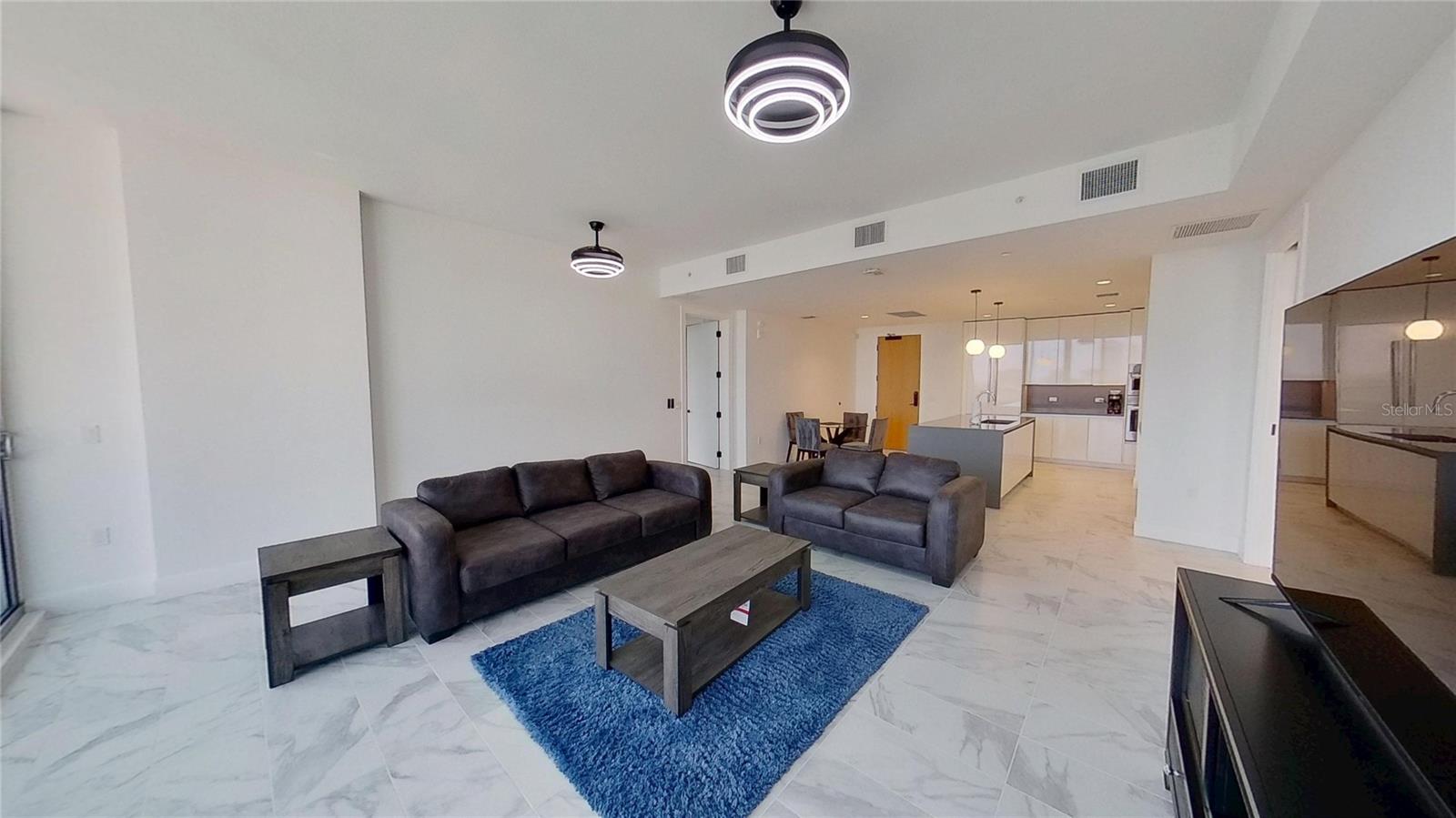 REFLECTION ST PETE - Residential Lease