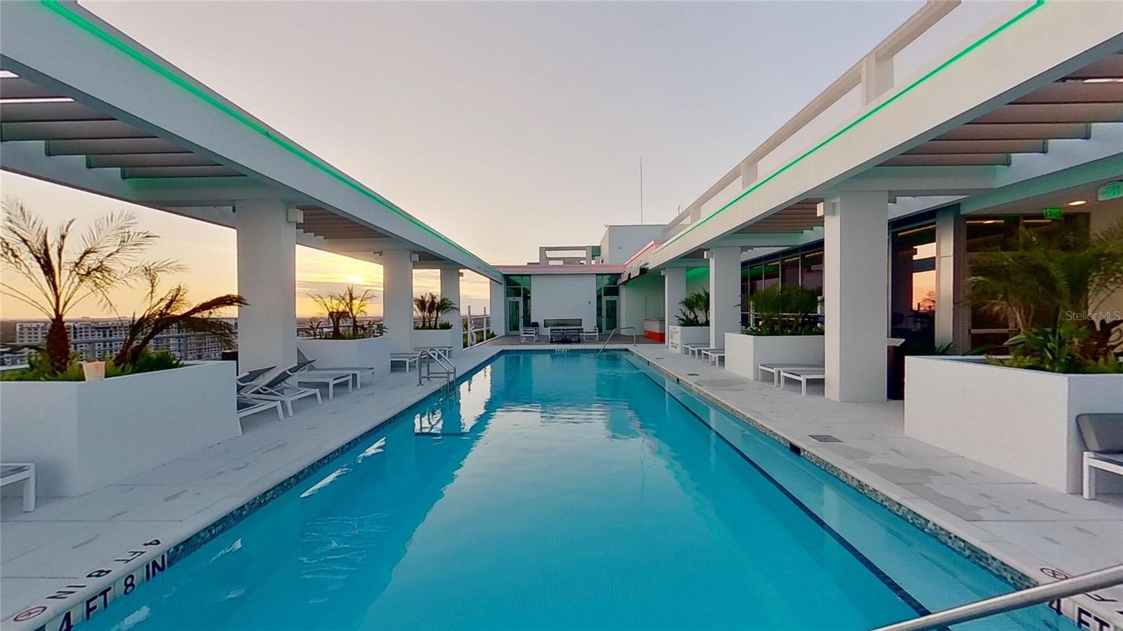 REFLECTION ST PETE - Residential Lease