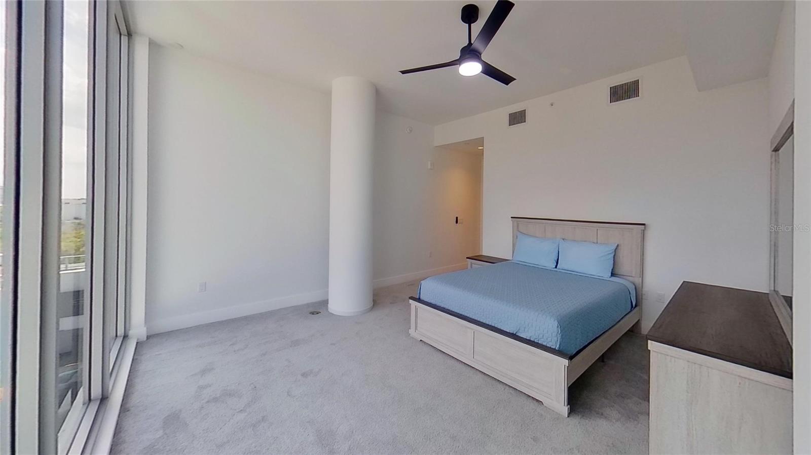 REFLECTION ST PETE - Residential Lease