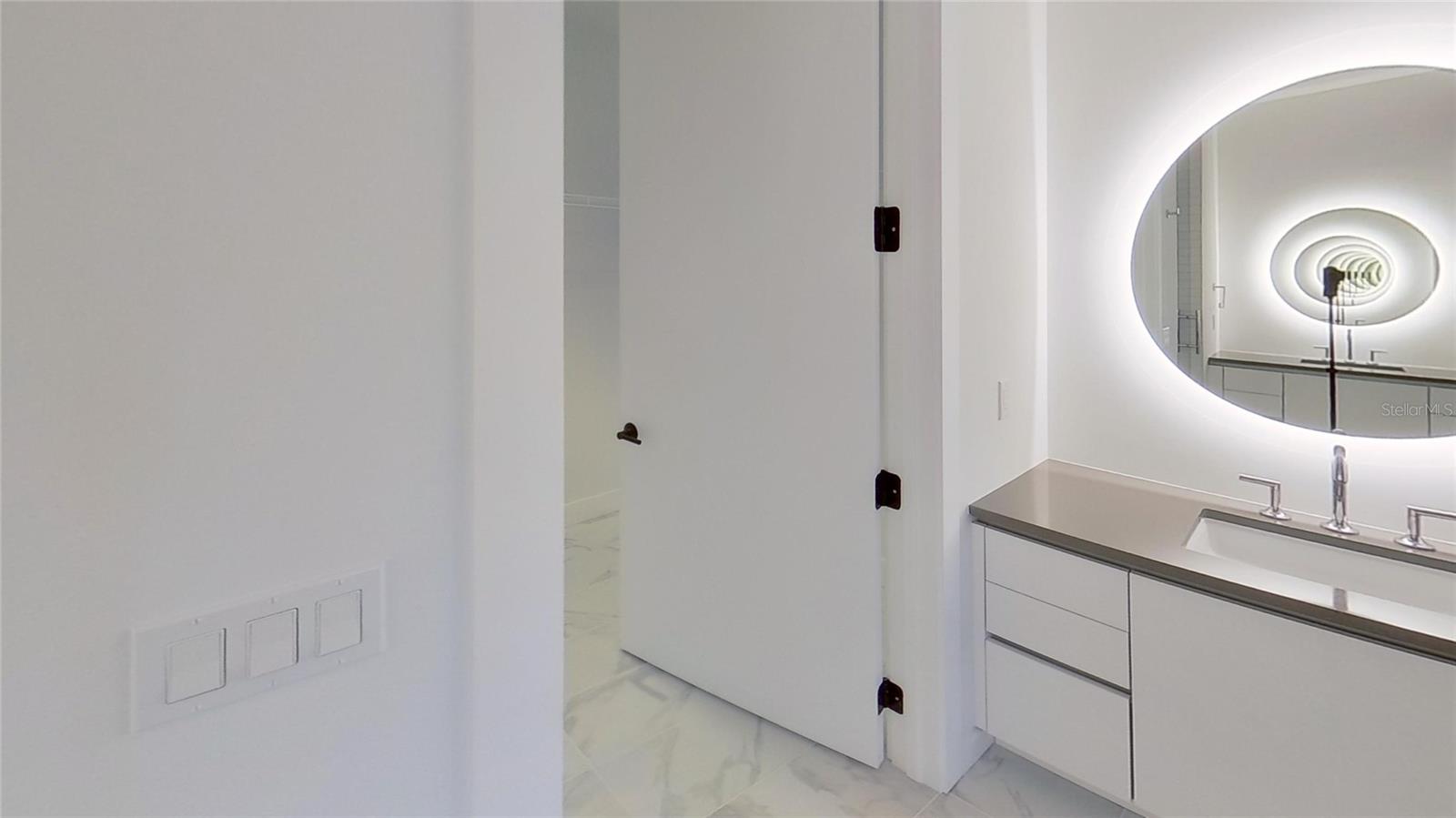 REFLECTION ST PETE - Residential Lease