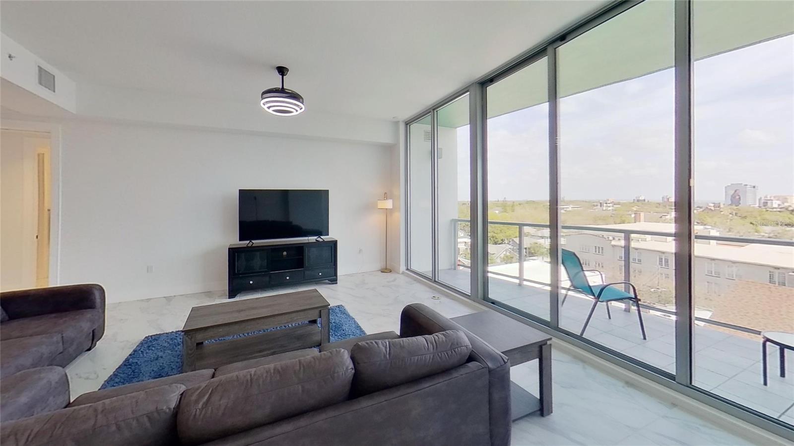 REFLECTION ST PETE - Residential Lease