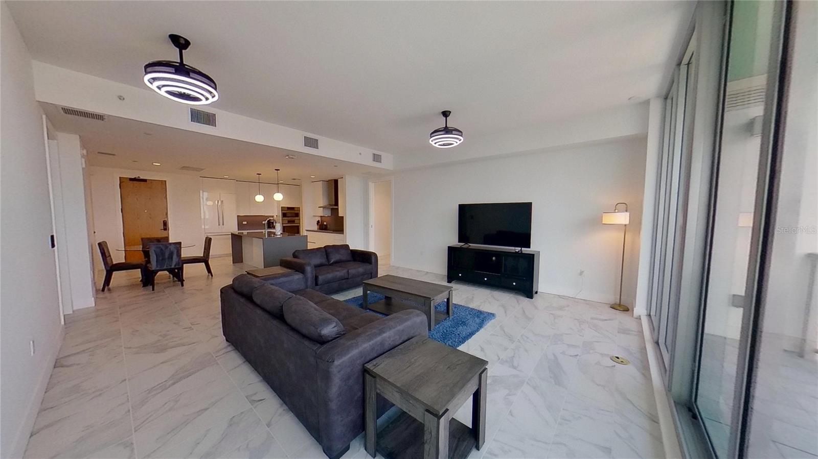 REFLECTION ST PETE - Residential Lease