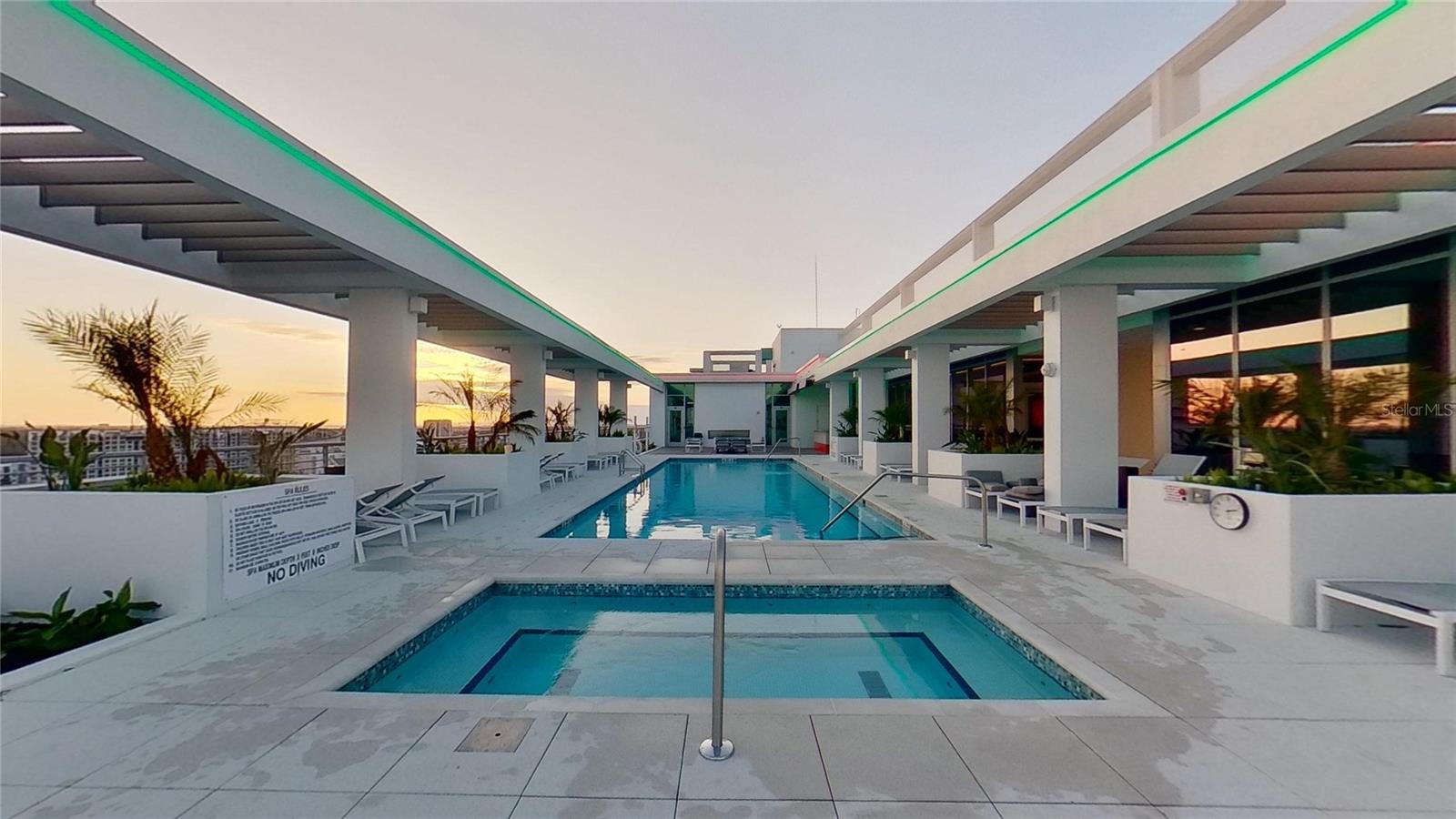 REFLECTION ST PETE - Residential Lease