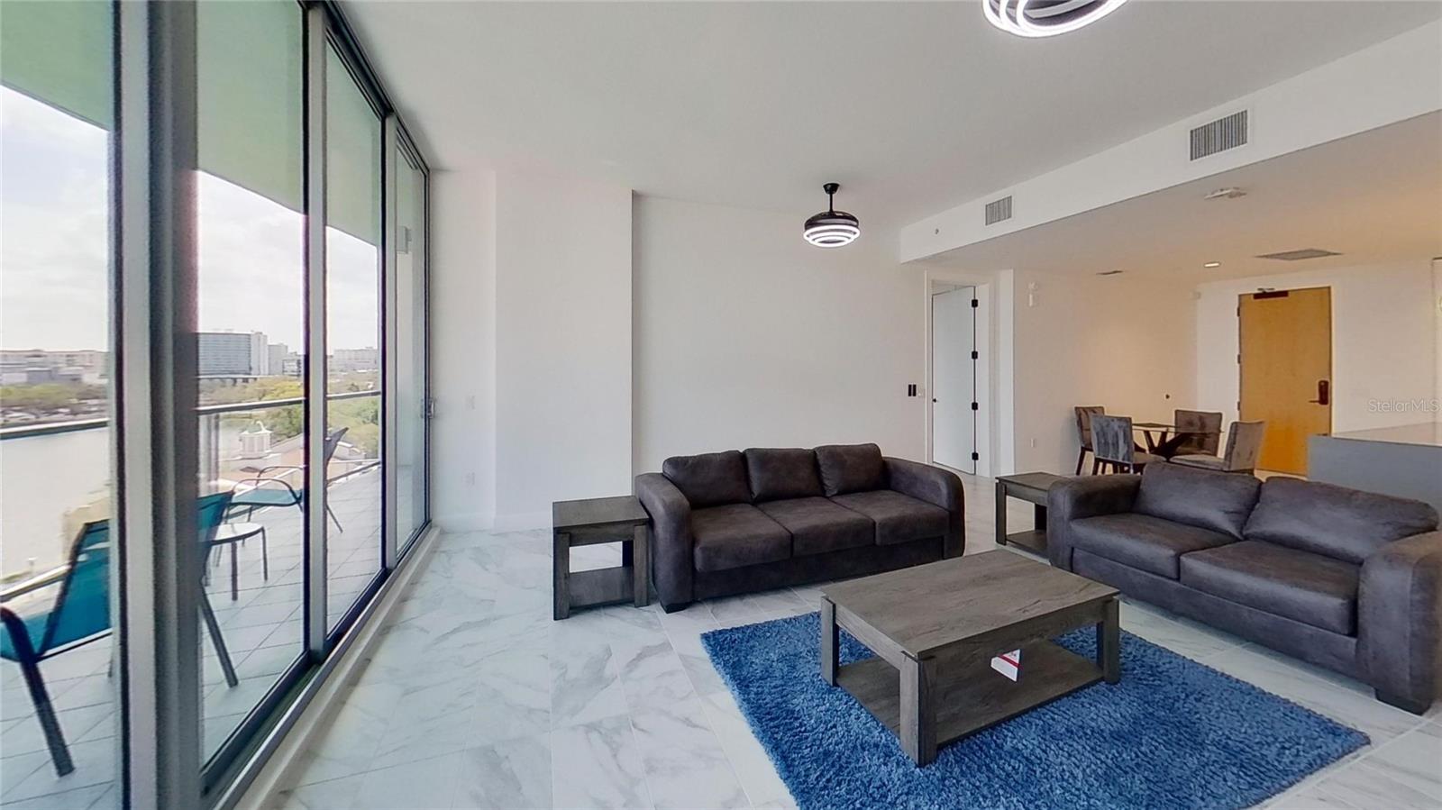 REFLECTION ST PETE - Residential Lease