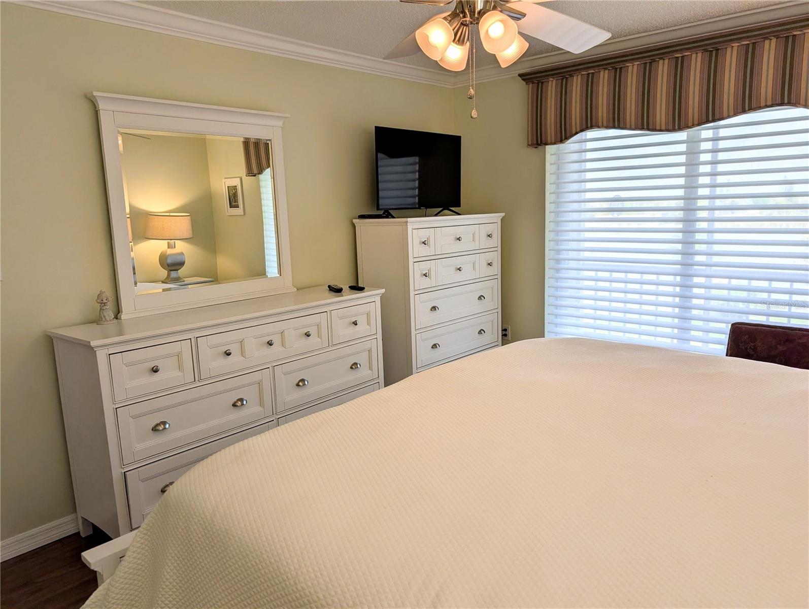 BAYSHORE ON THE LAKE APTS II SEC 1 - Residential