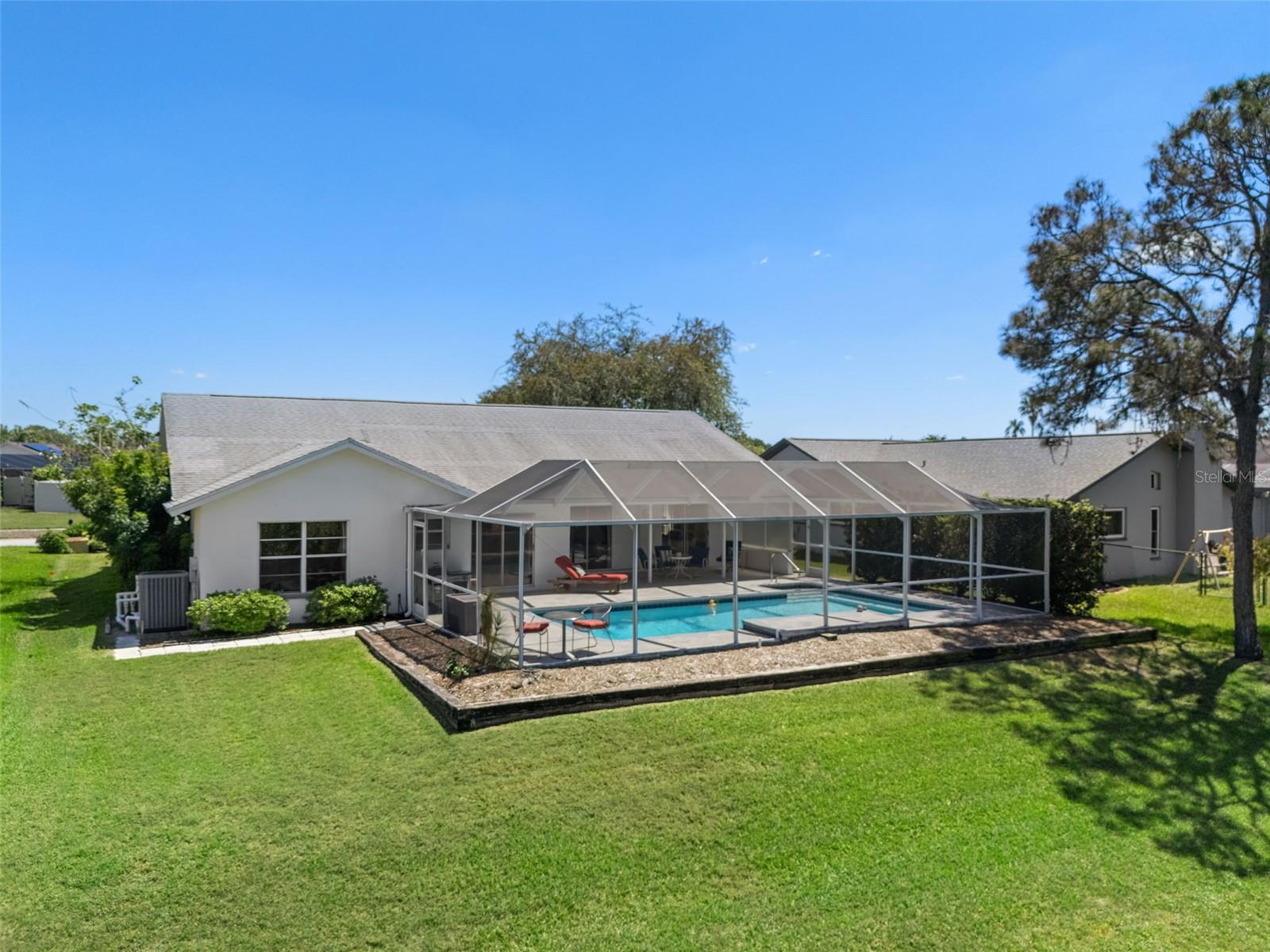 HUNTERS RIDGE - Residential