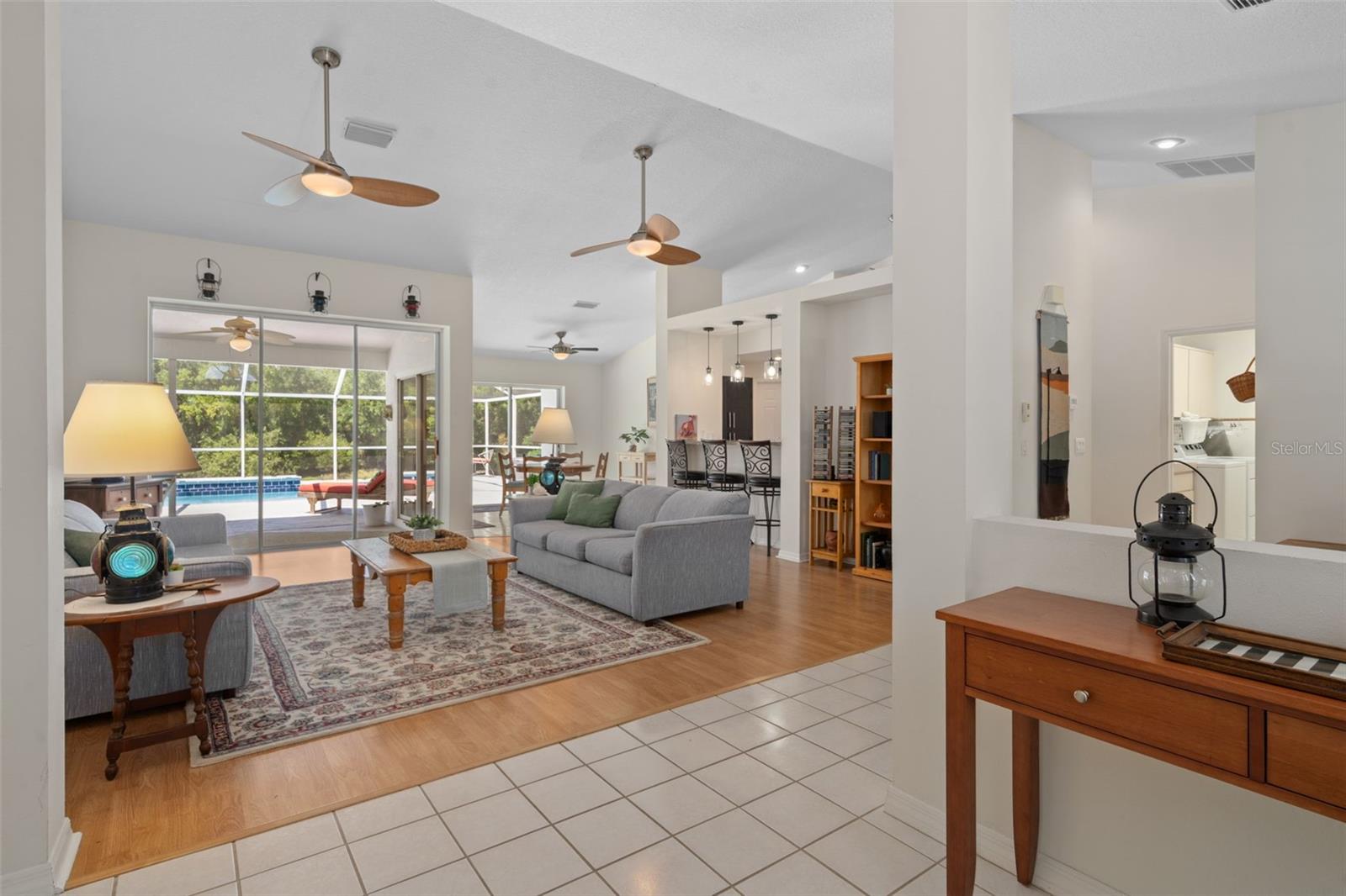 HUNTERS RIDGE - Residential