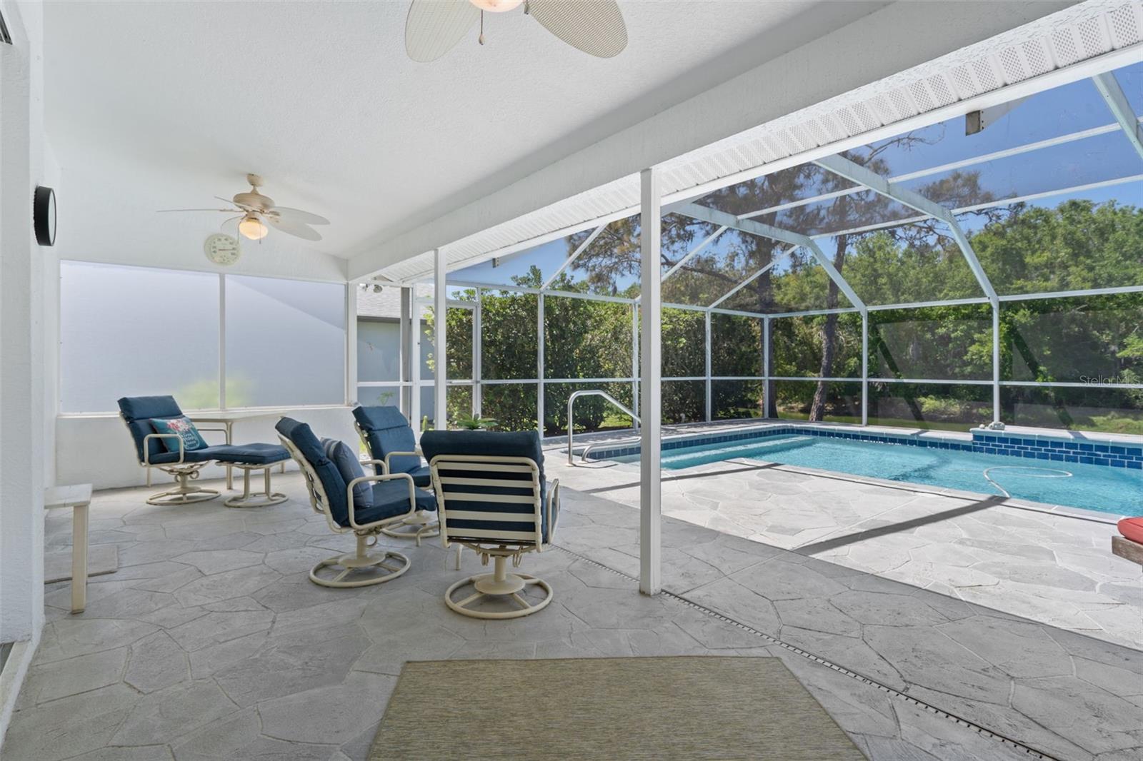 HUNTERS RIDGE - Residential