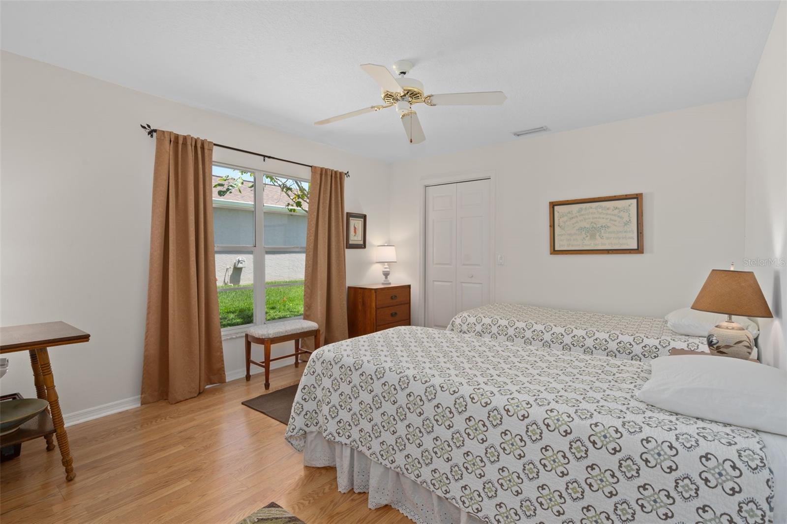 HUNTERS RIDGE - Residential