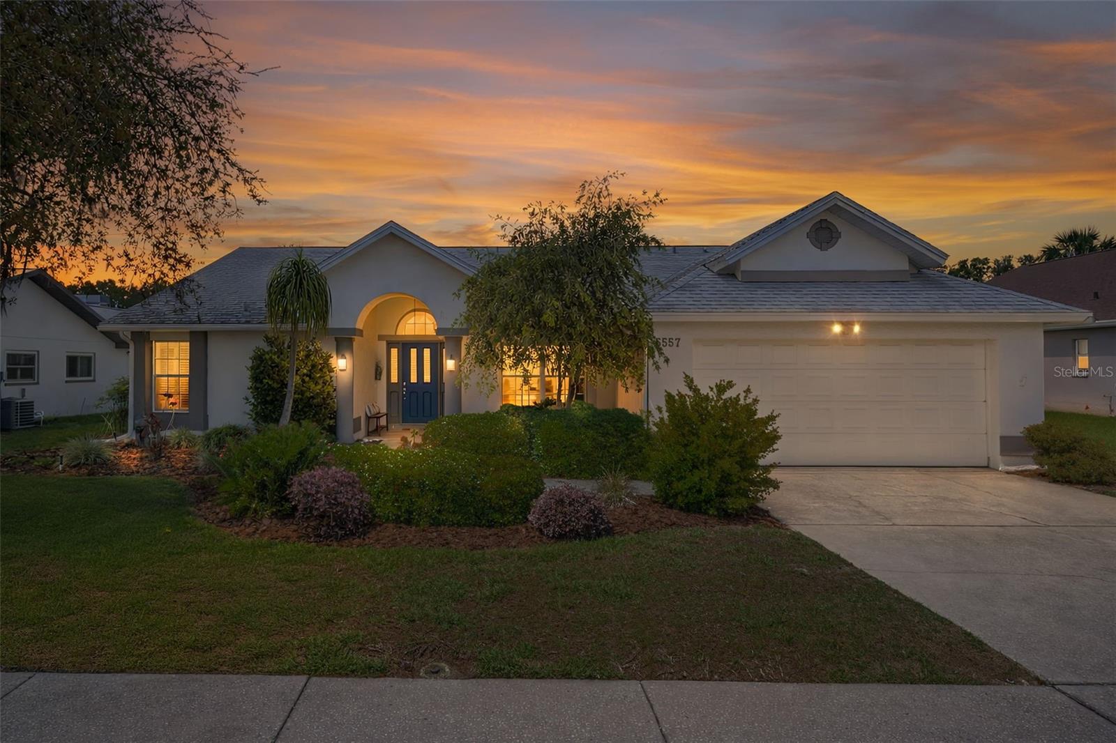 HUNTERS RIDGE - Residential