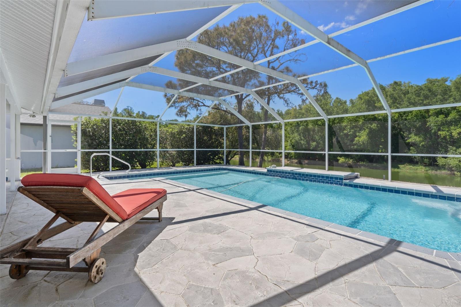 HUNTERS RIDGE - Residential