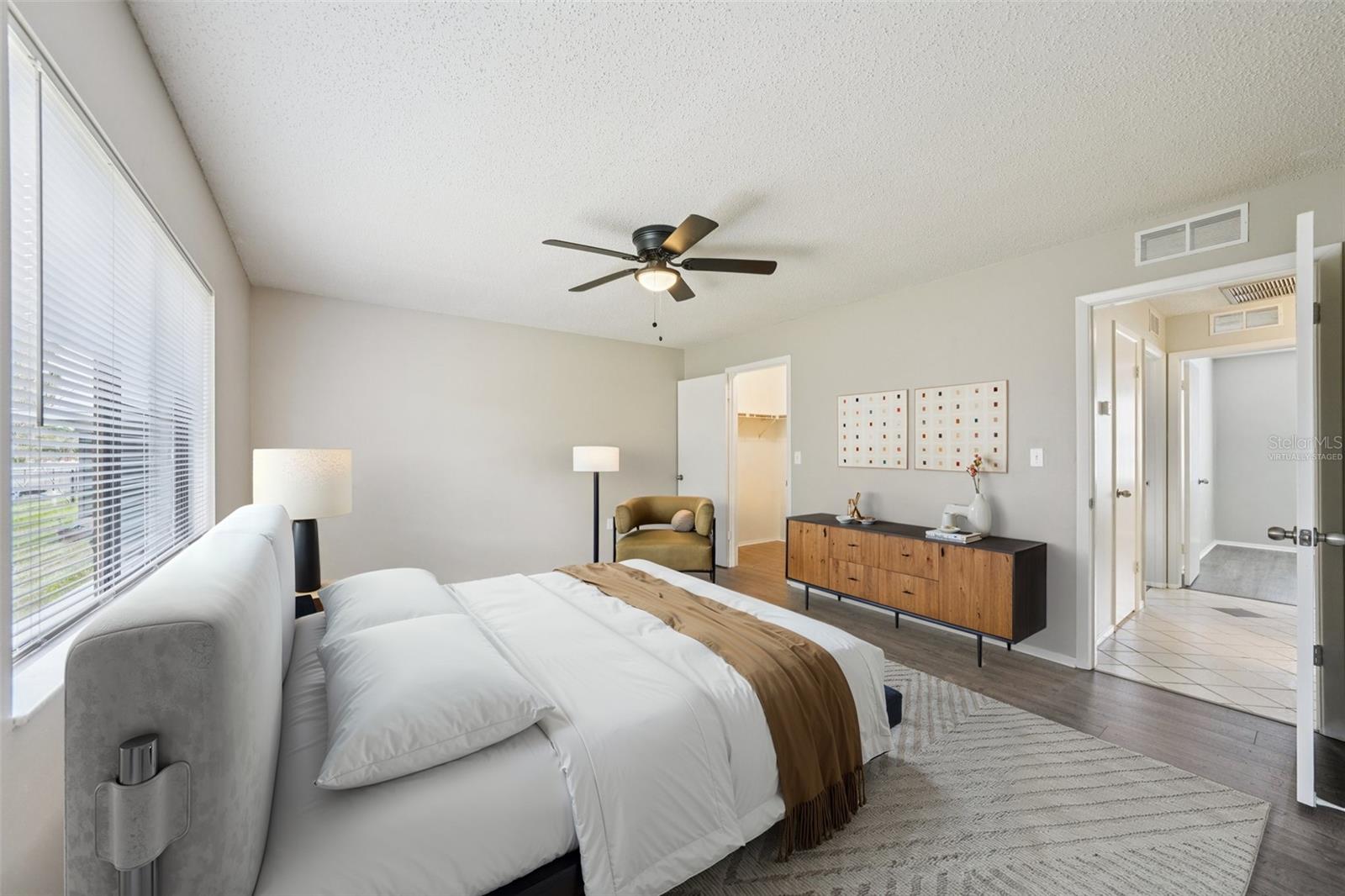 COUNTRY VILLAS - Residential