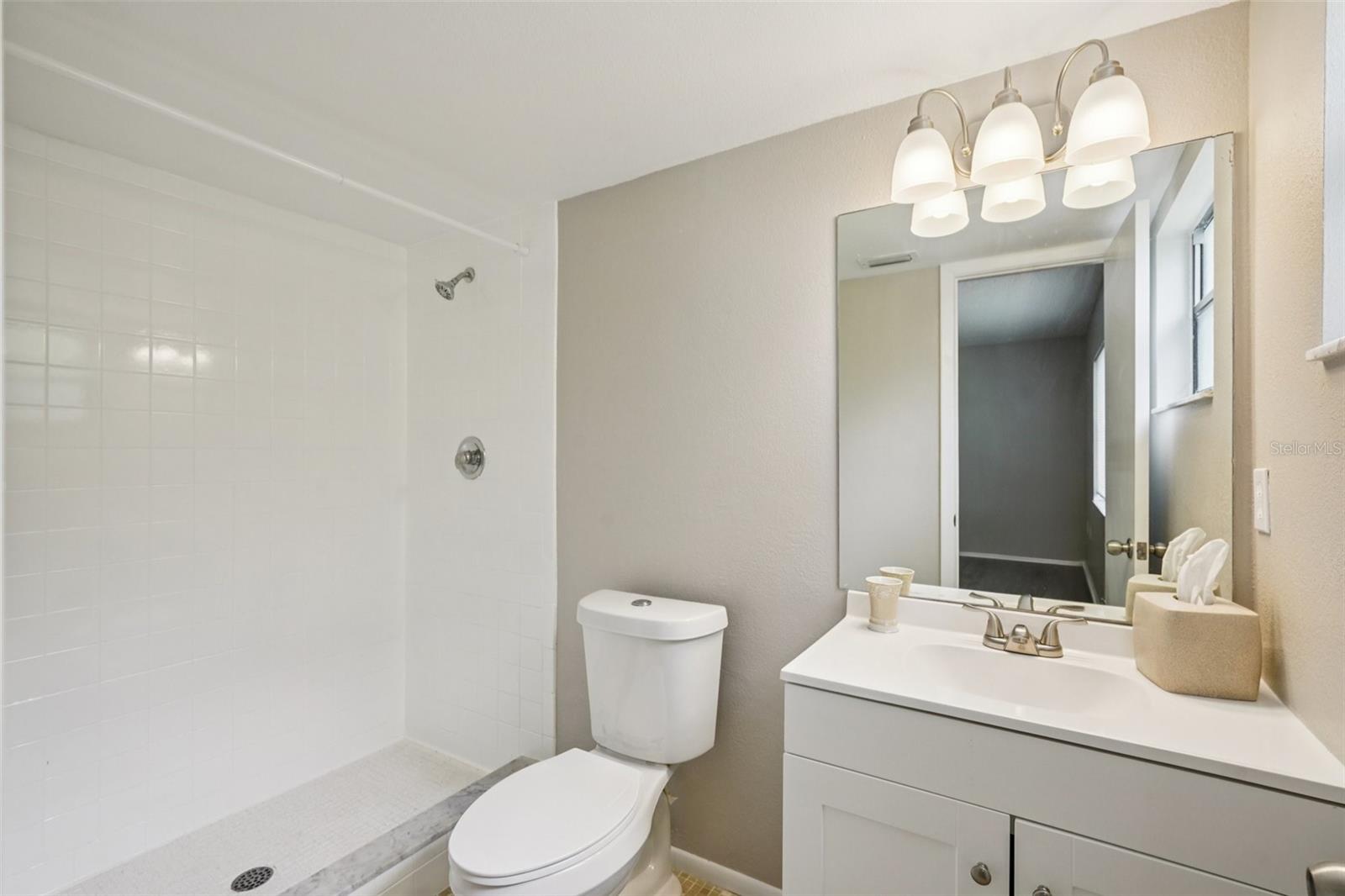 COUNTRY VILLAS - Residential