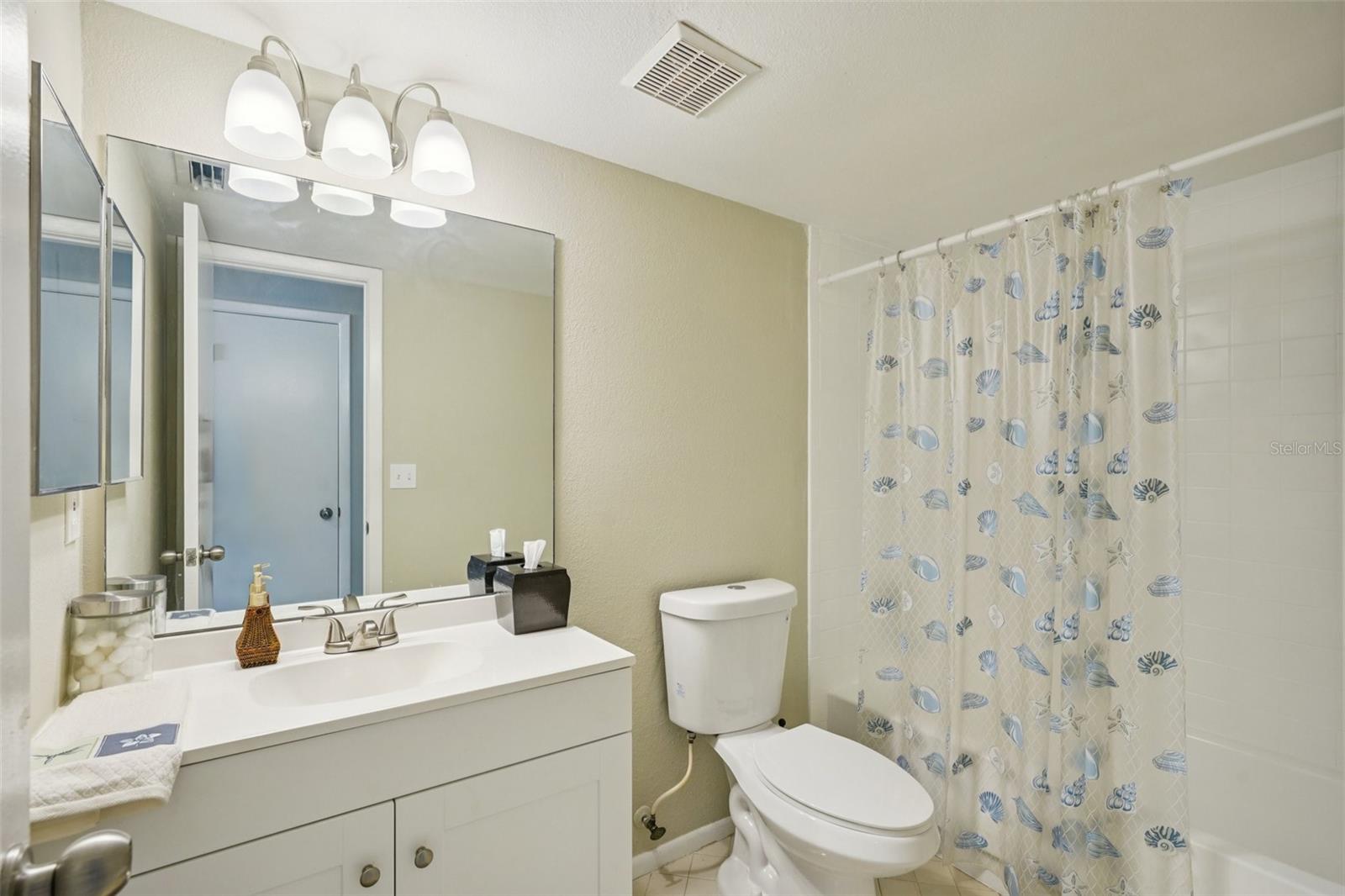 COUNTRY VILLAS - Residential