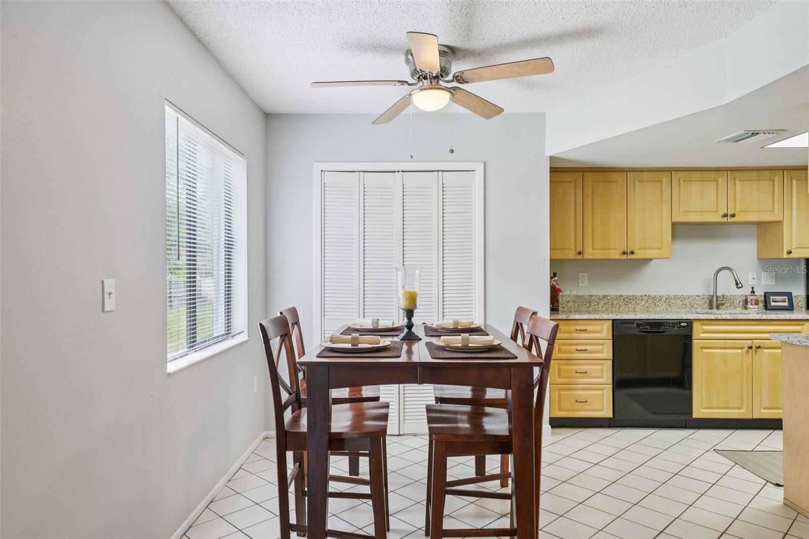 COUNTRY VILLAS - Residential