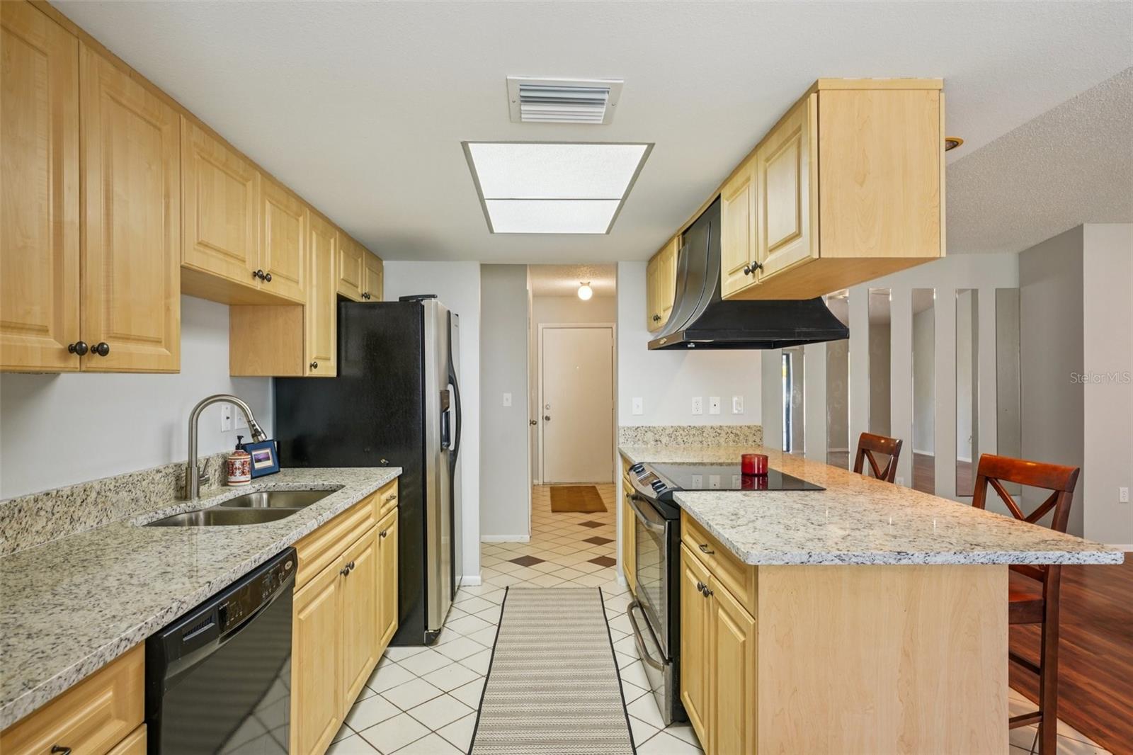 COUNTRY VILLAS - Residential