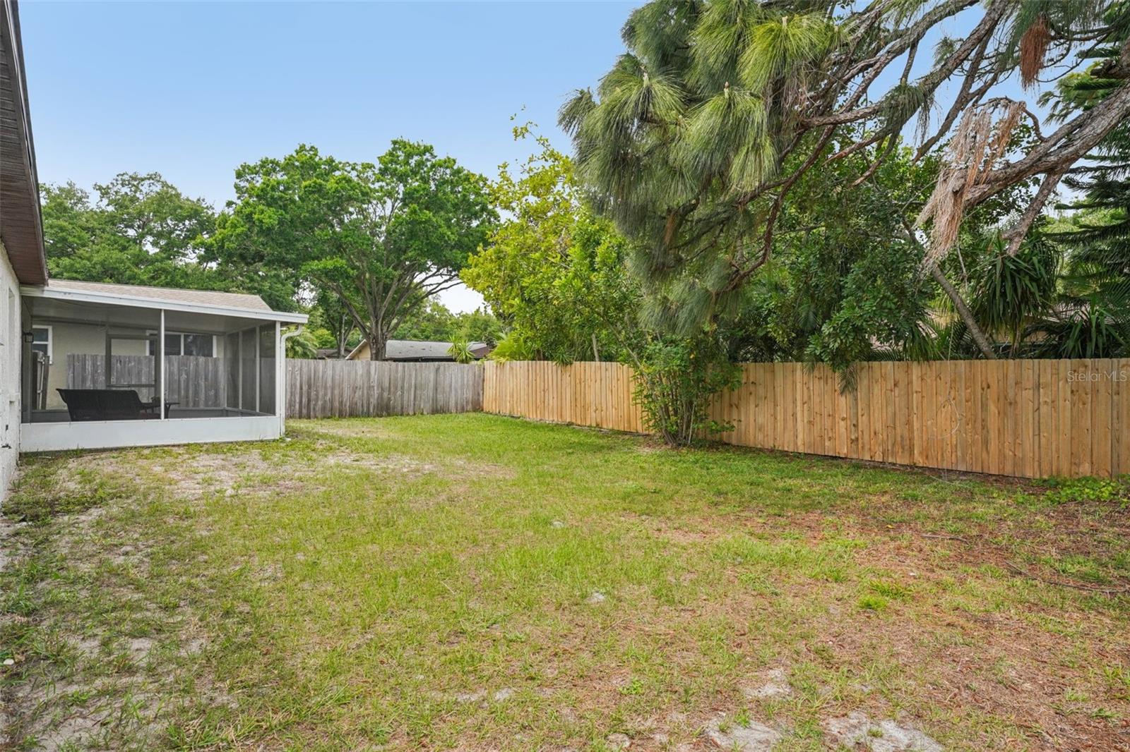 COUNTRY VILLAS - Residential