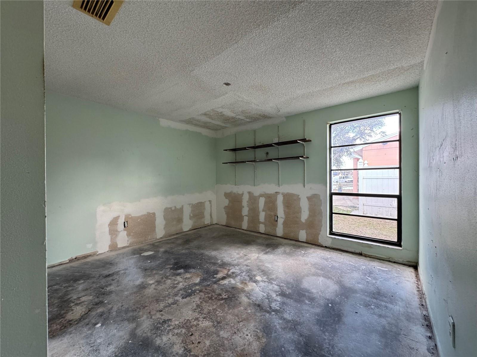 TIMBERLANE SUB UNIT 8C - Residential