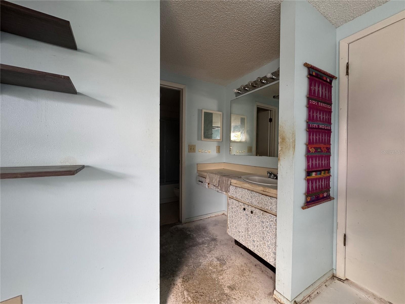 TIMBERLANE SUB UNIT 8C - Residential